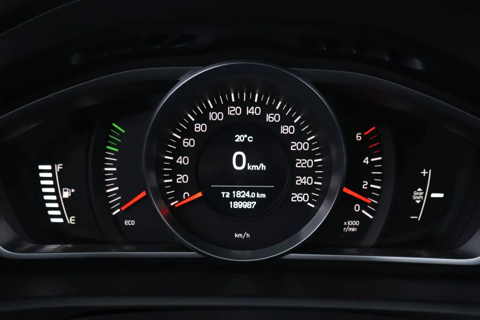 Car Image - 5RMRuY0oq7fQWw7xech4A1