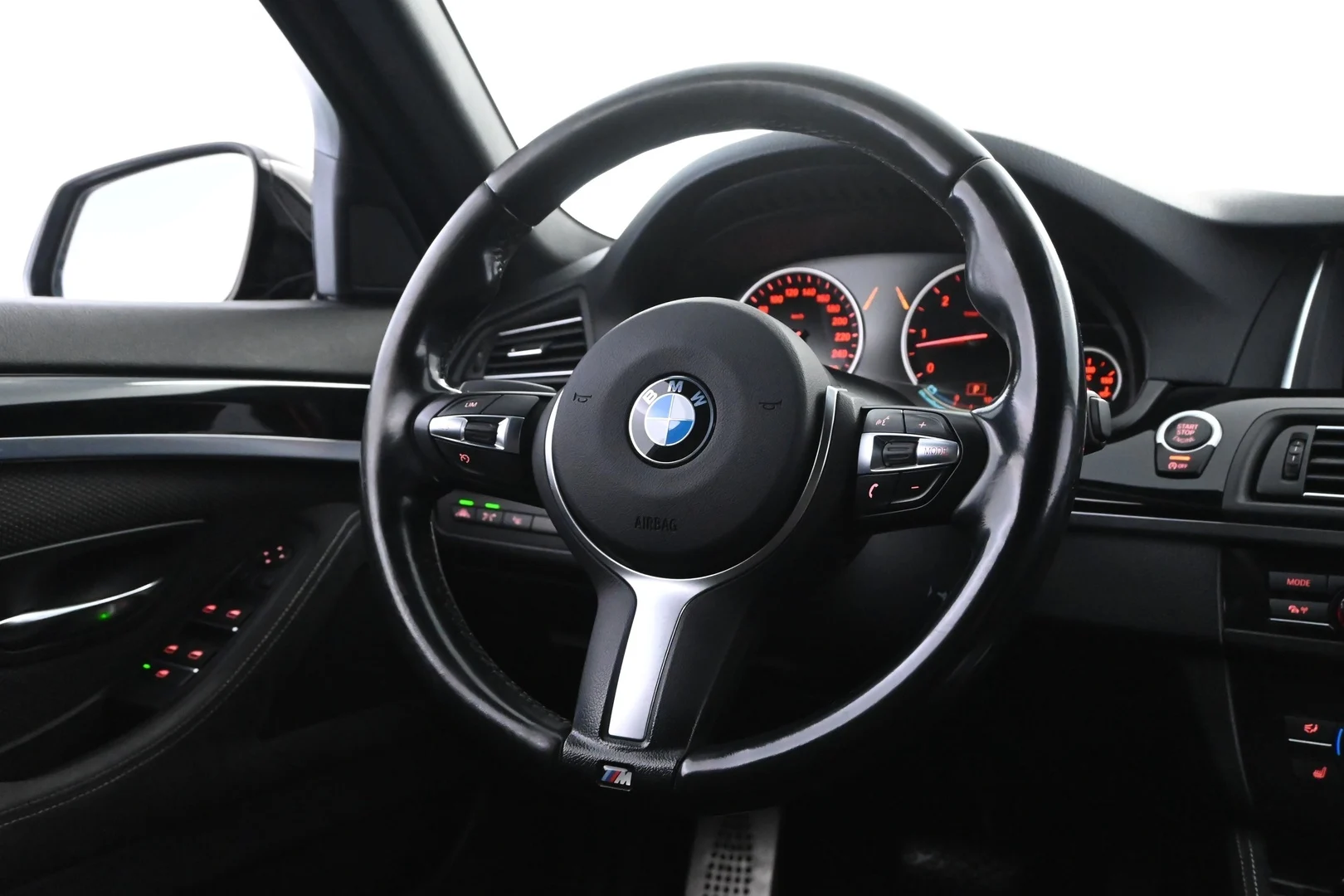 Car Image - 4A168s7Qt5zvwSNELIfjkk