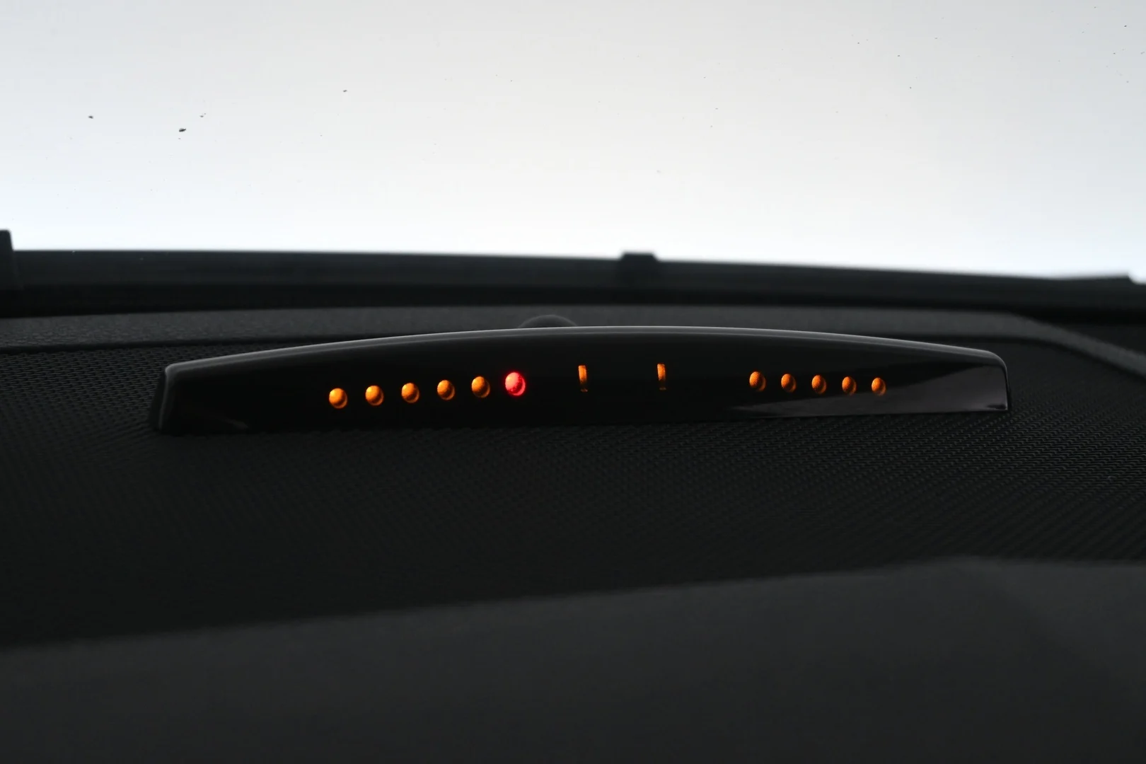 Car Image - 2dNKT6ZWrriOZL4MYTsJ6O