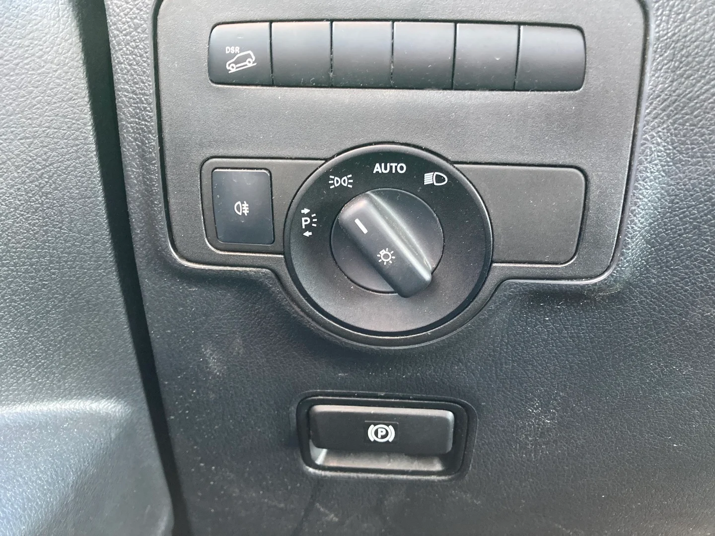 Car Image - 4HzYnRD6zYKN0SsPyLRxxw