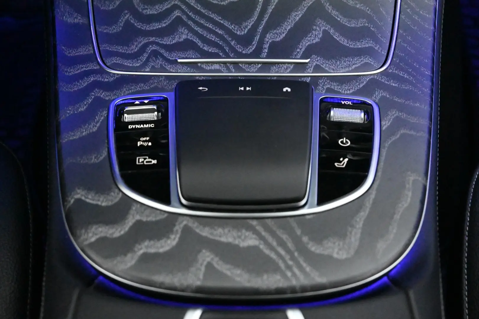 Car Image - 1IfMRQuouA5DKV6YbEFBLR
