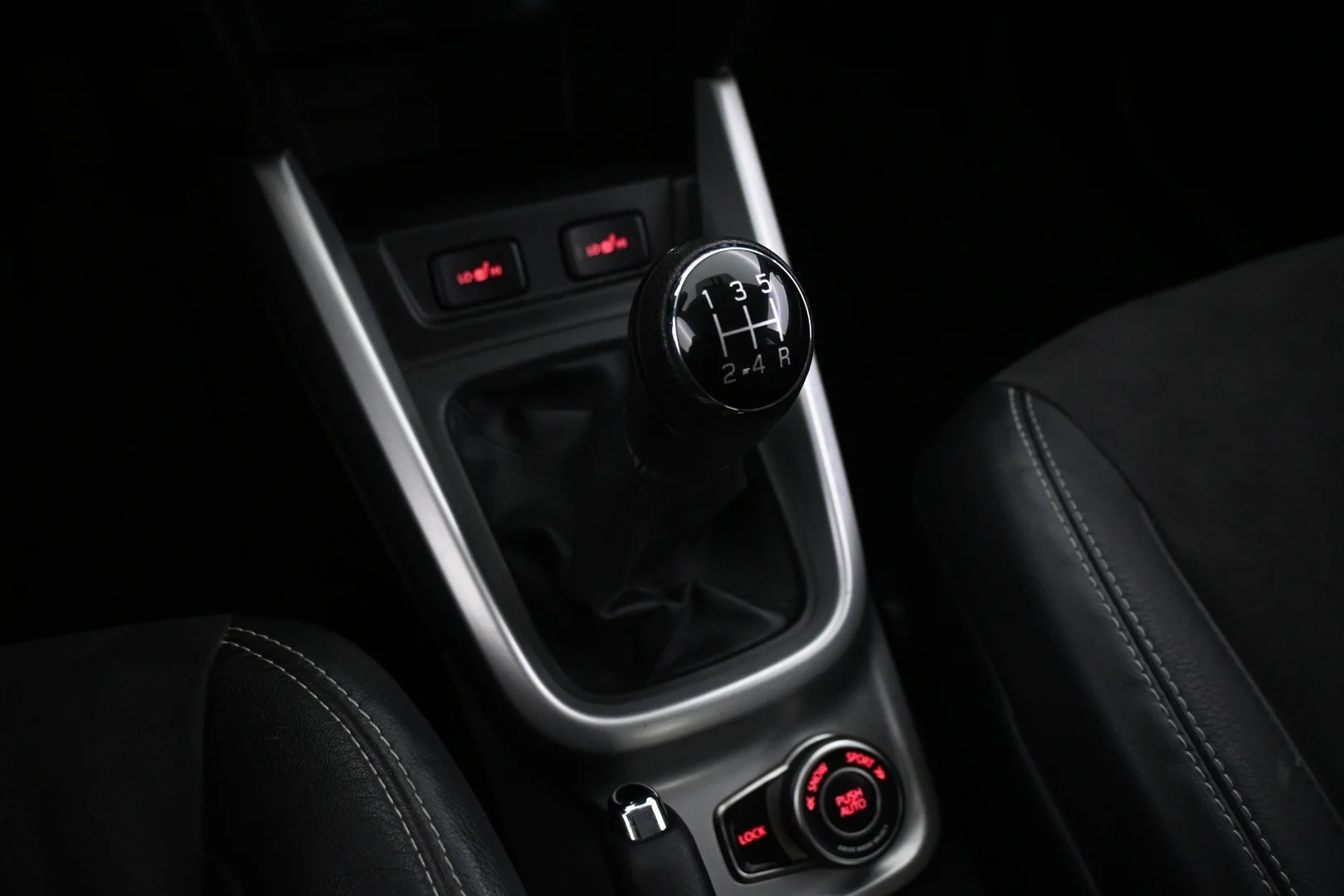 Car Image - 1Y1Uo86thGo5VNhpZWtDa8