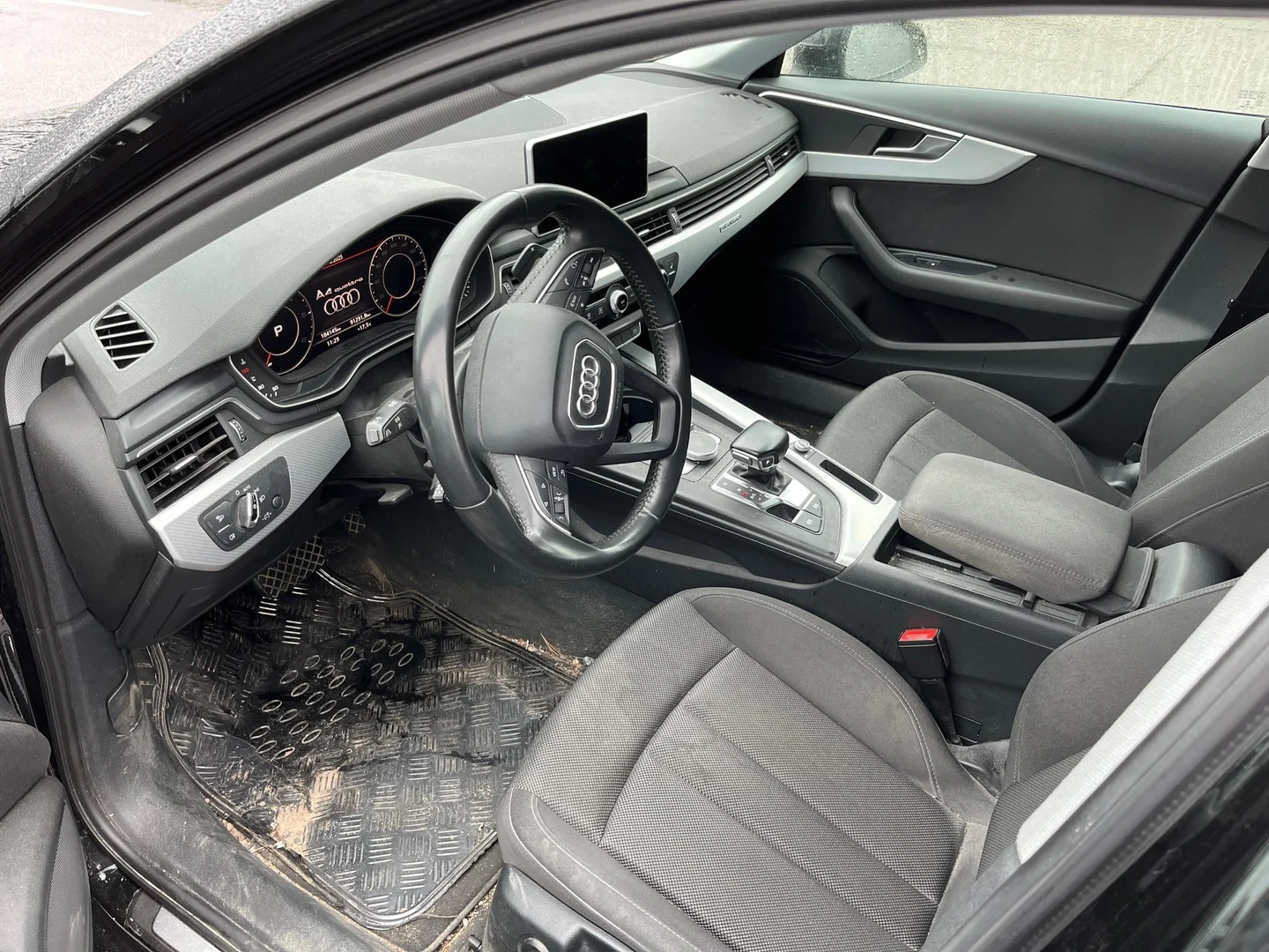 Car Image - 5GMxG1GYFYx09TM2DthgjV