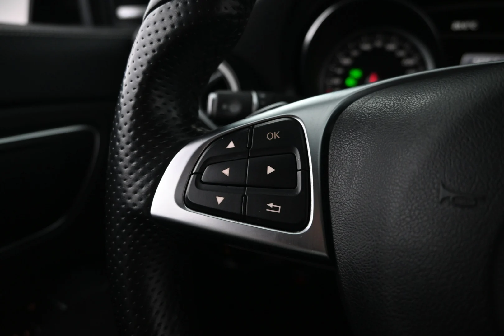 Car Image - 3H2PrkJueW3AaOOBtgKe6q