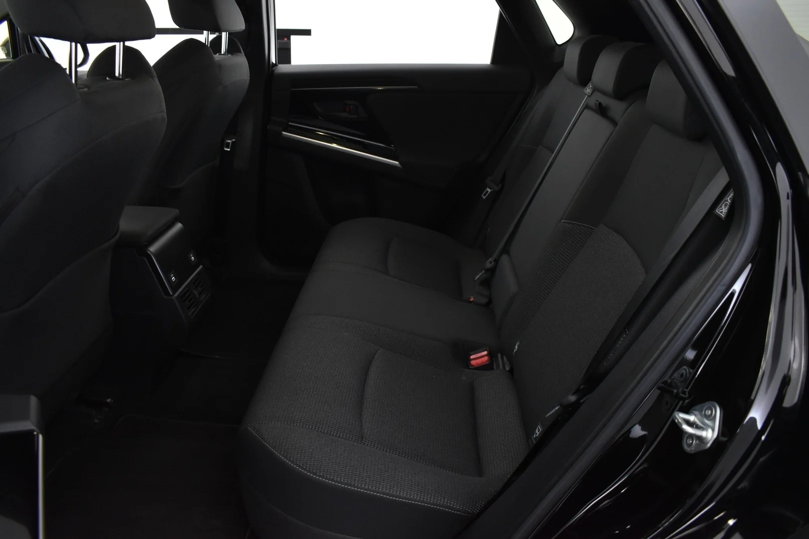 Car Image - 5lMFKIPX3T0vr0YfNatS8X