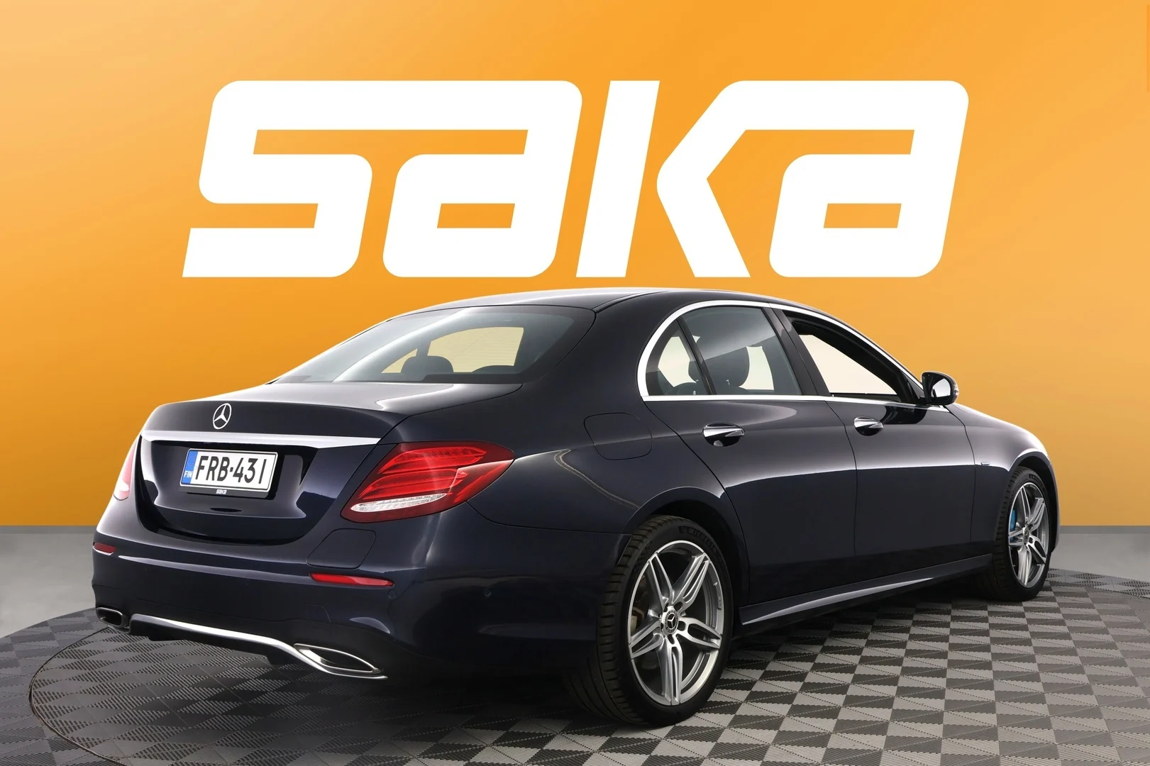 Car Image - 60gFY4Nr4UzNzPBzEoRlTa