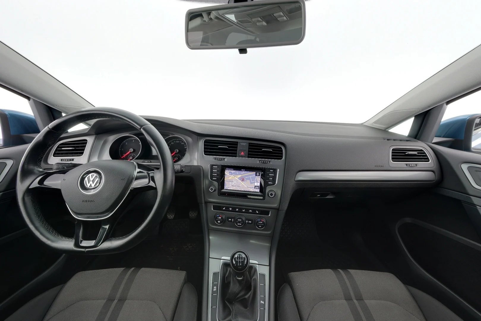 Car Image - 4lvWSzffC6HlW5YYu5w2St