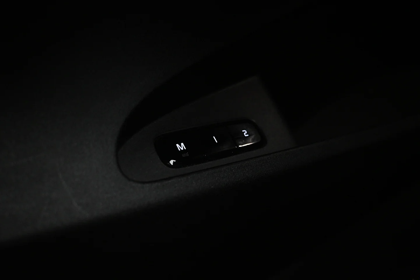 Car Image - 4HduEv3ukAXww3Qkd2JaaC