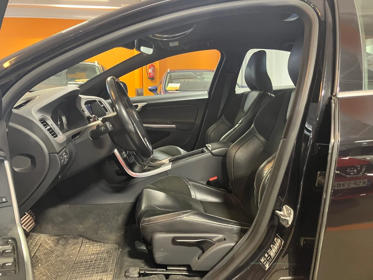 Car Image - 1gdjSpBTpTvwF5Wq0cFvQs