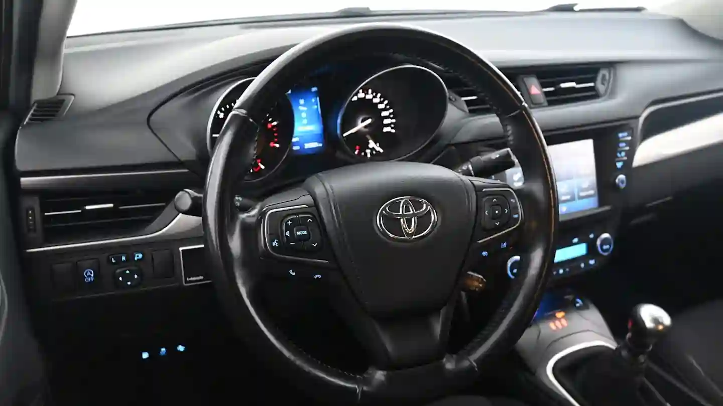 Car Image - YhyB1uoiFMYNInVMhcEDE