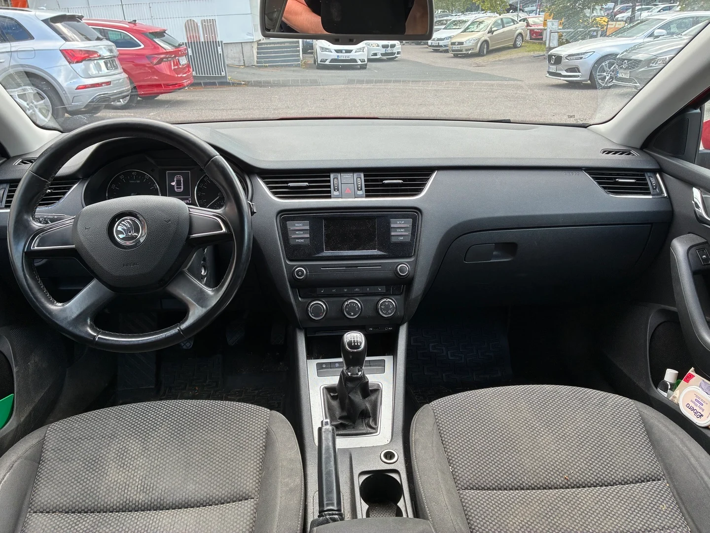 Car Image - 3HrIMugLjjuGXkYl9EZ97P
