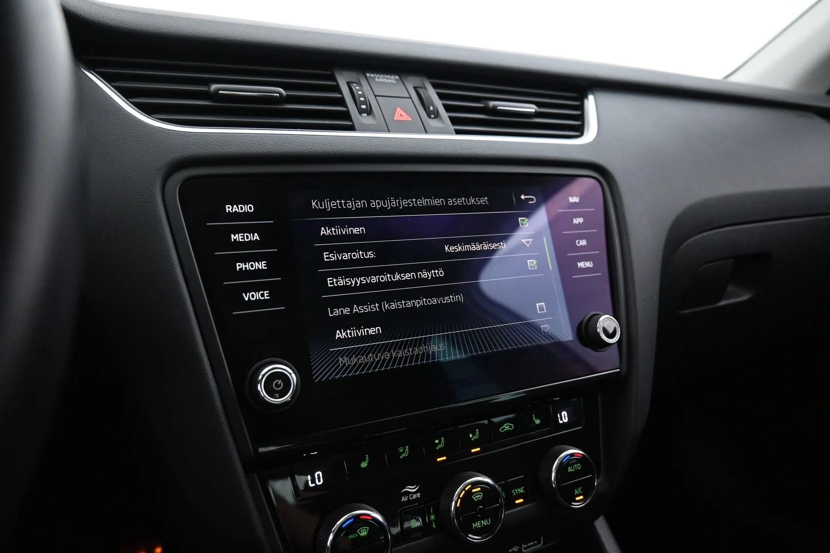 Car Image - 5dZYfmi7JaTR01KH4JQJJ1