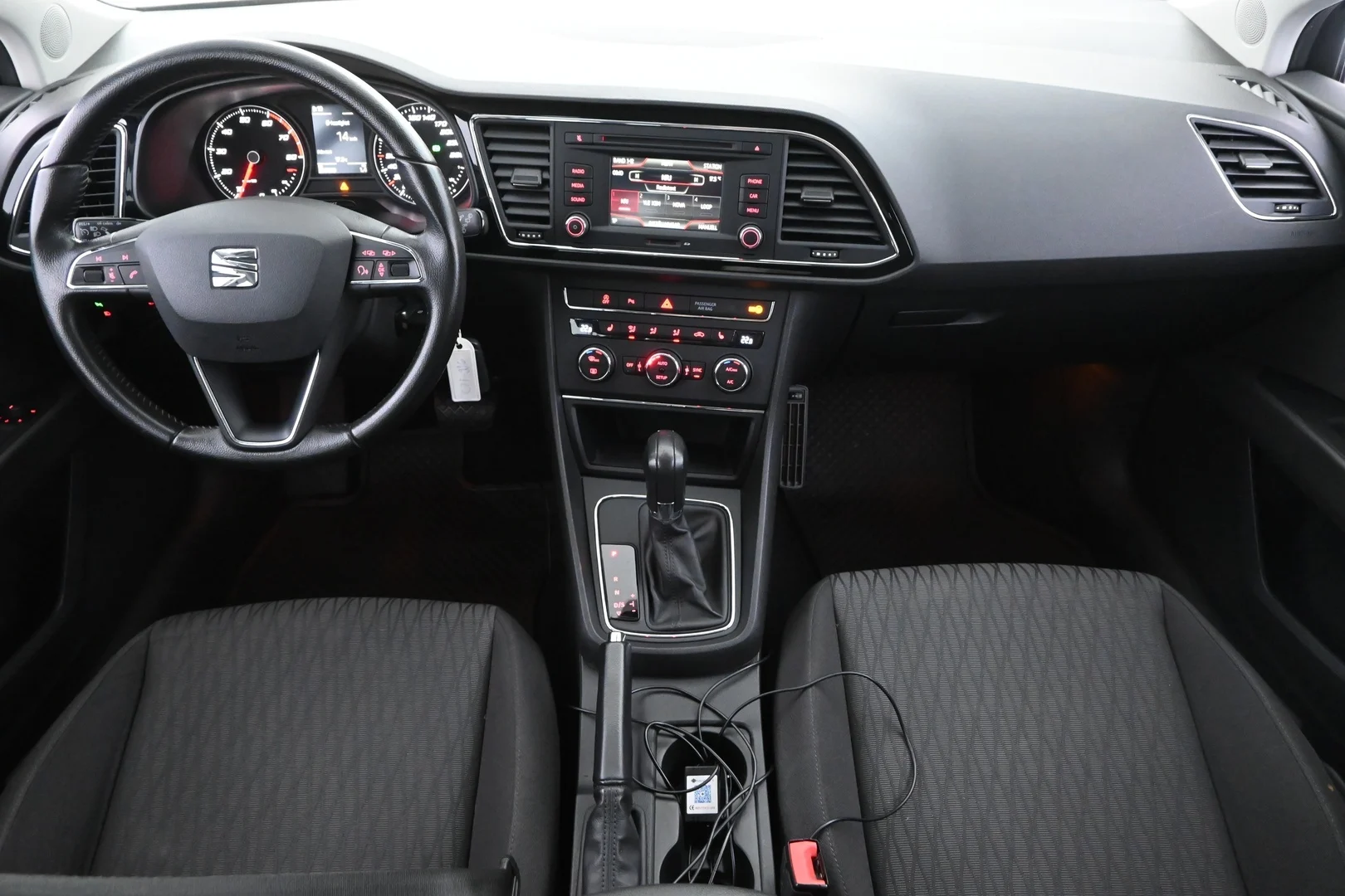 Car Image - 3g9YJx4jrkmyvwYNse6mg3