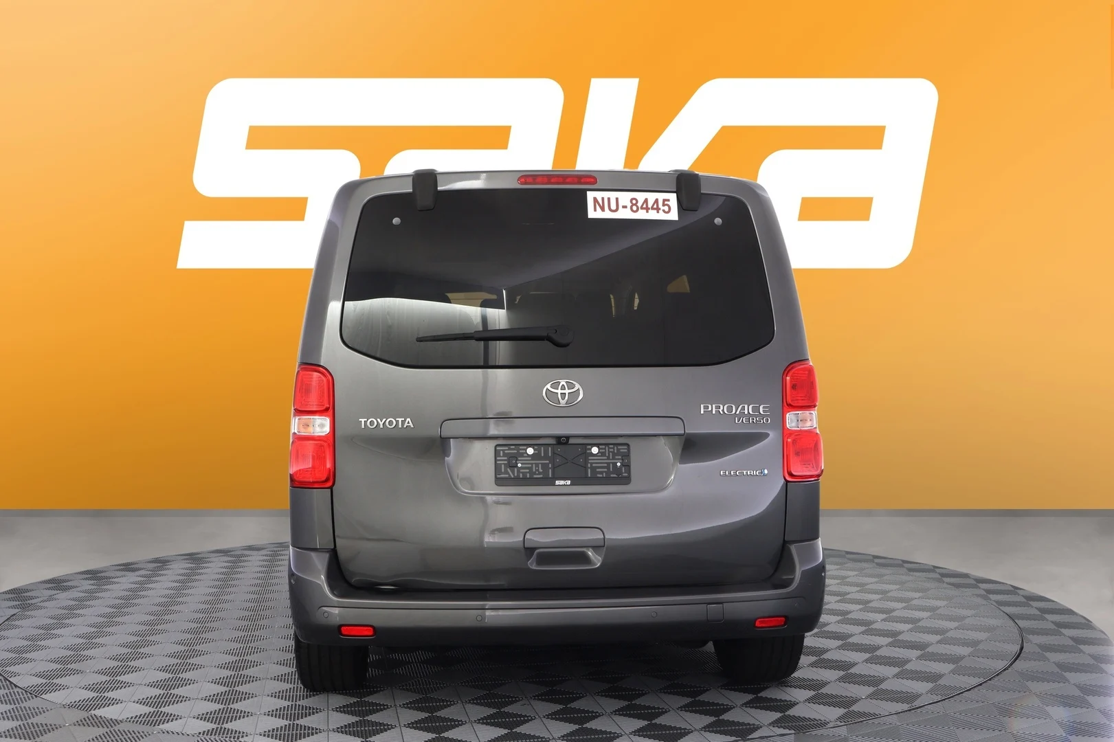 Car Image - 6TrZWcxUuM6gsbRuw1TRpZ