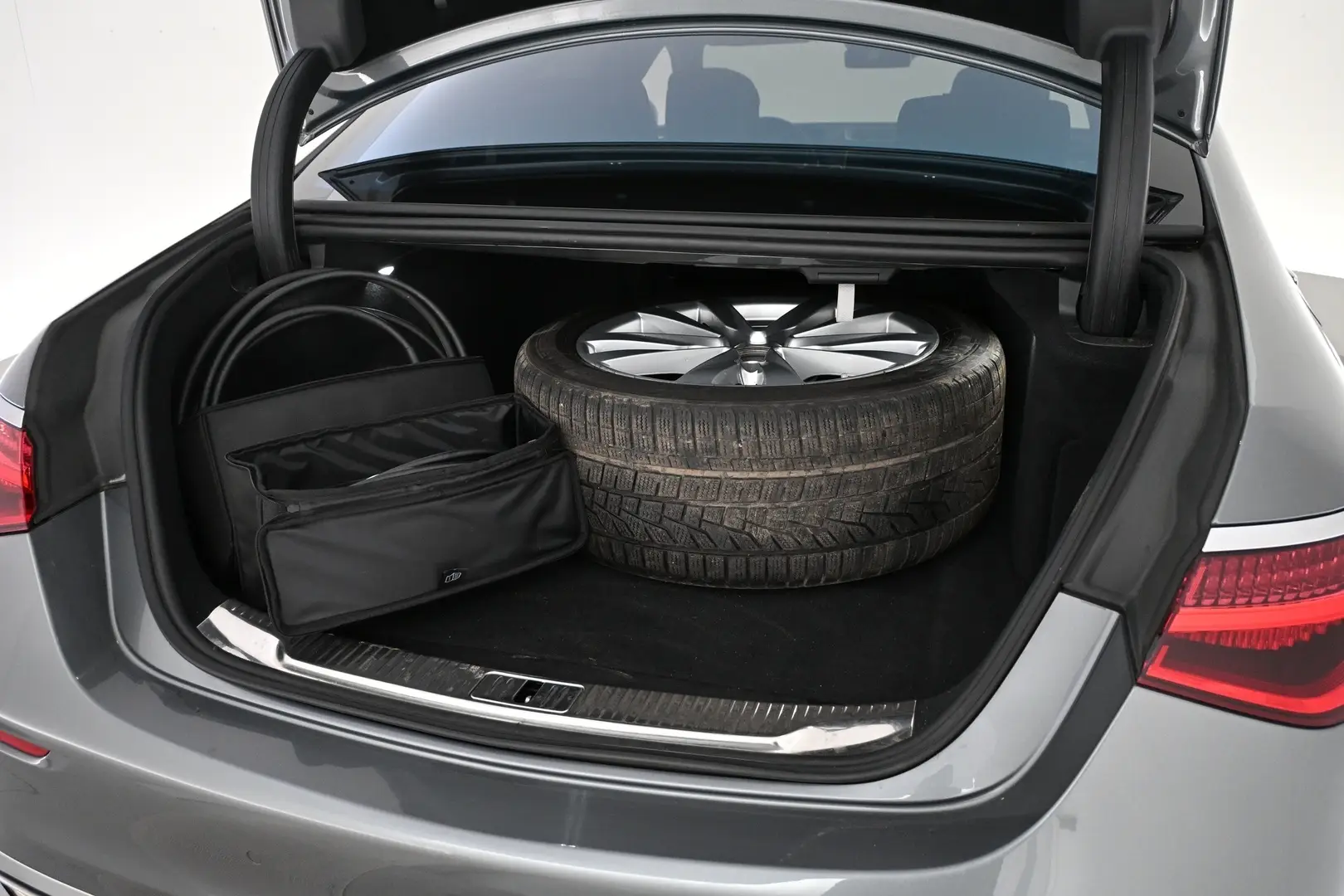 Car Image - wZyXDo0pZzZ6eedTPavbD