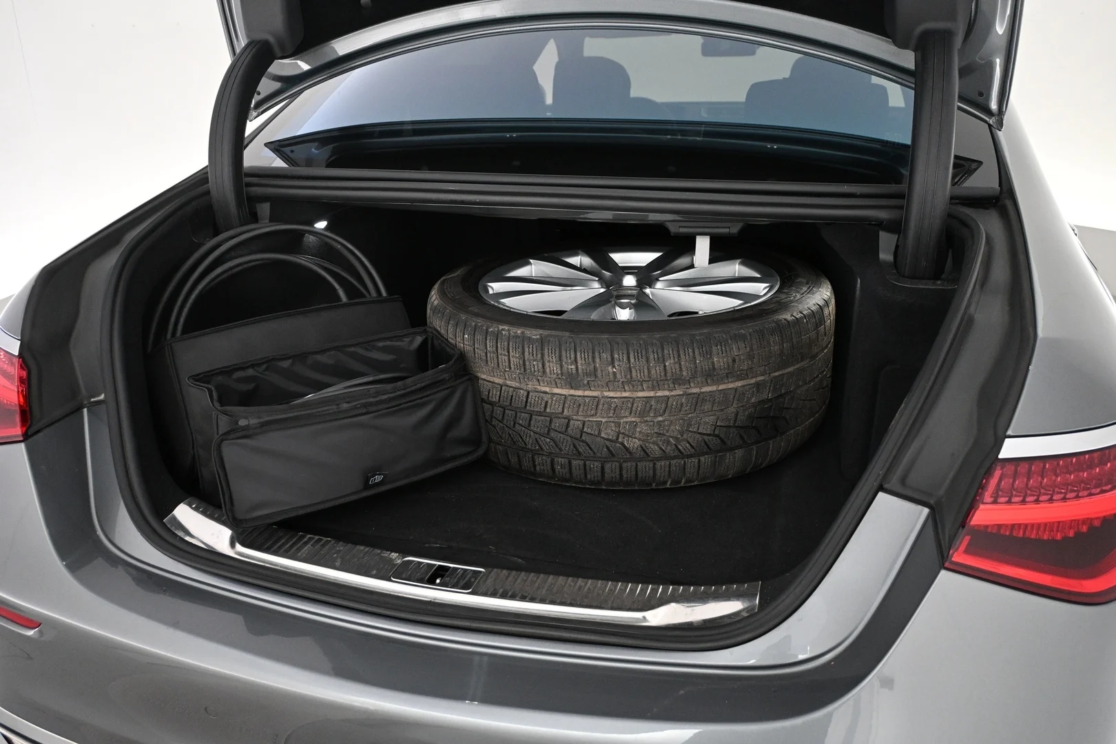 Car Image - wZyXDo0pZzZ6eedTPavbD