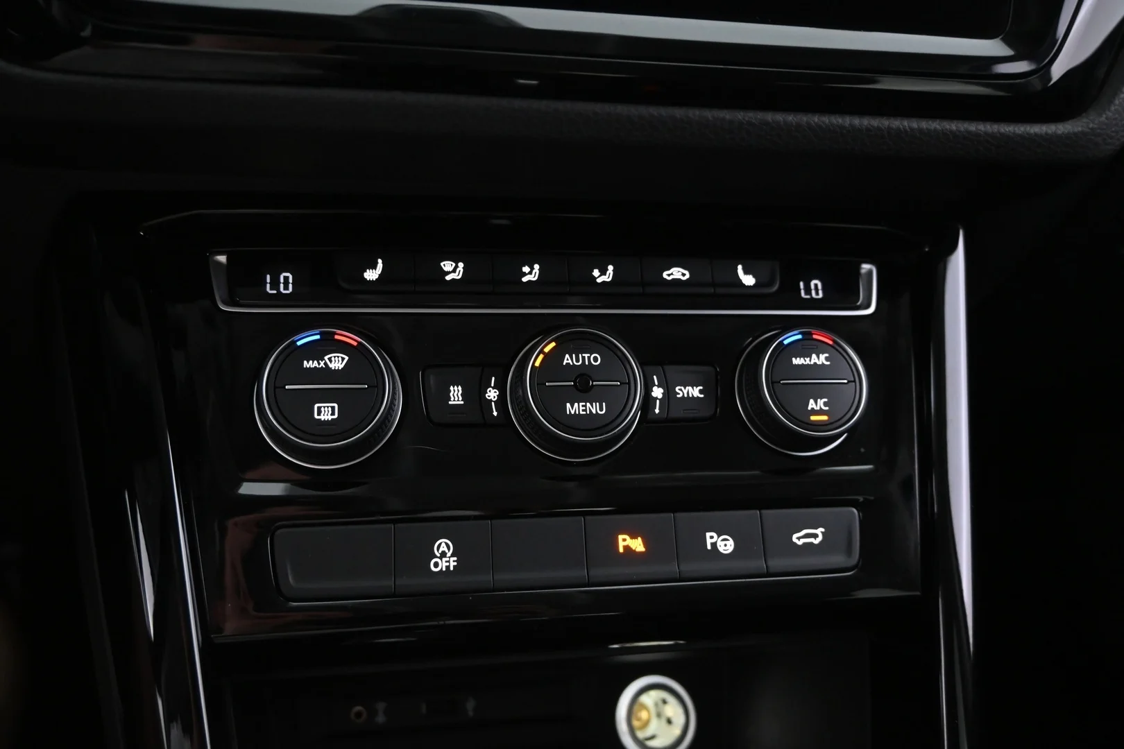 Car Image - 6nLIPw6wap4B4sqGQCOcMH