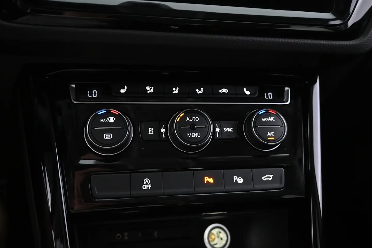 Car Image - 6nLIPw6wap4B4sqGQCOcMH