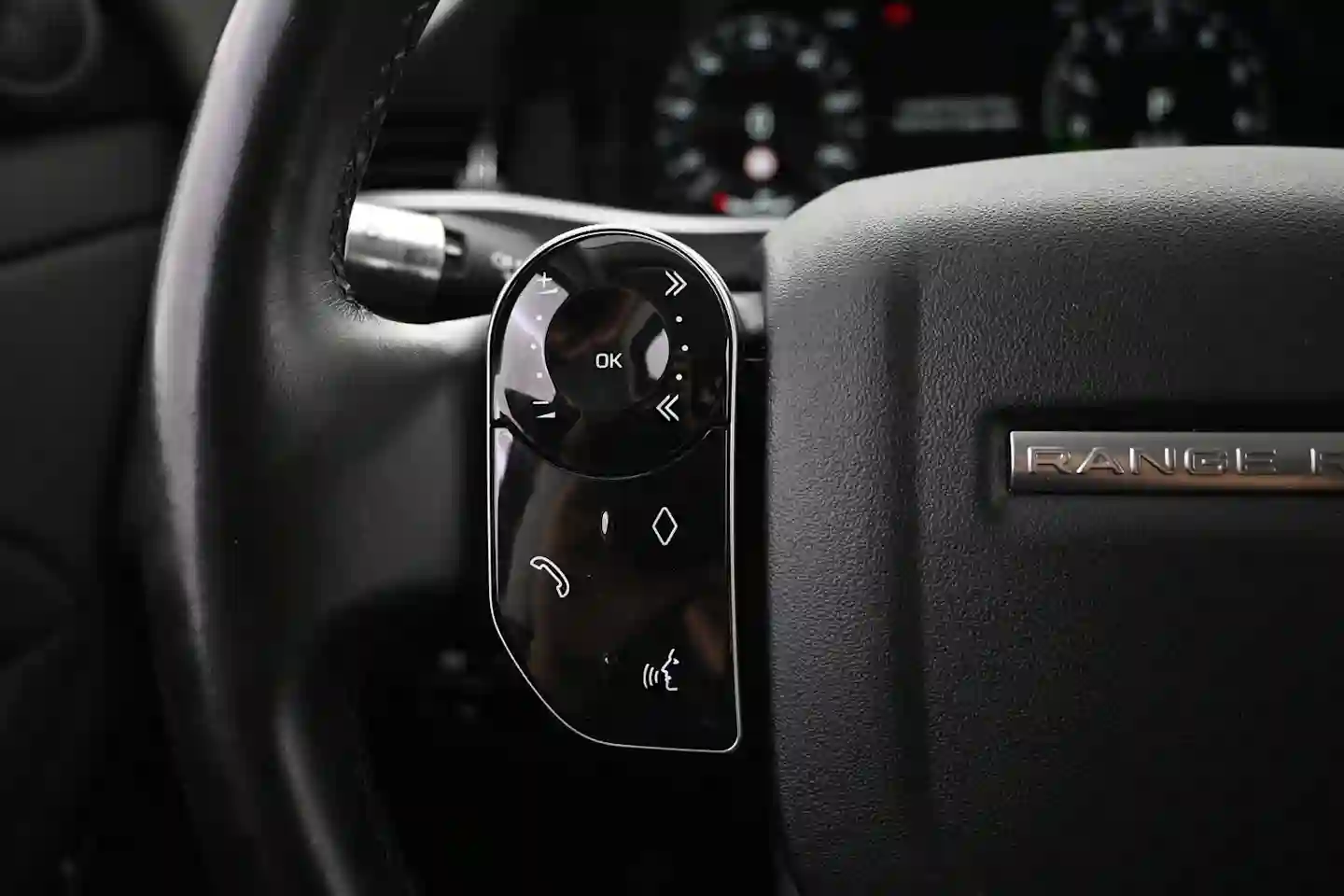 Car Image - 3X0g6vcGQfpjC67Ccmd2Ln