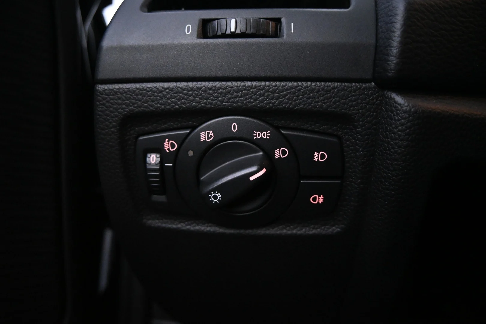Car Image - 2CbL3ttNsiODu4vBERSZXm