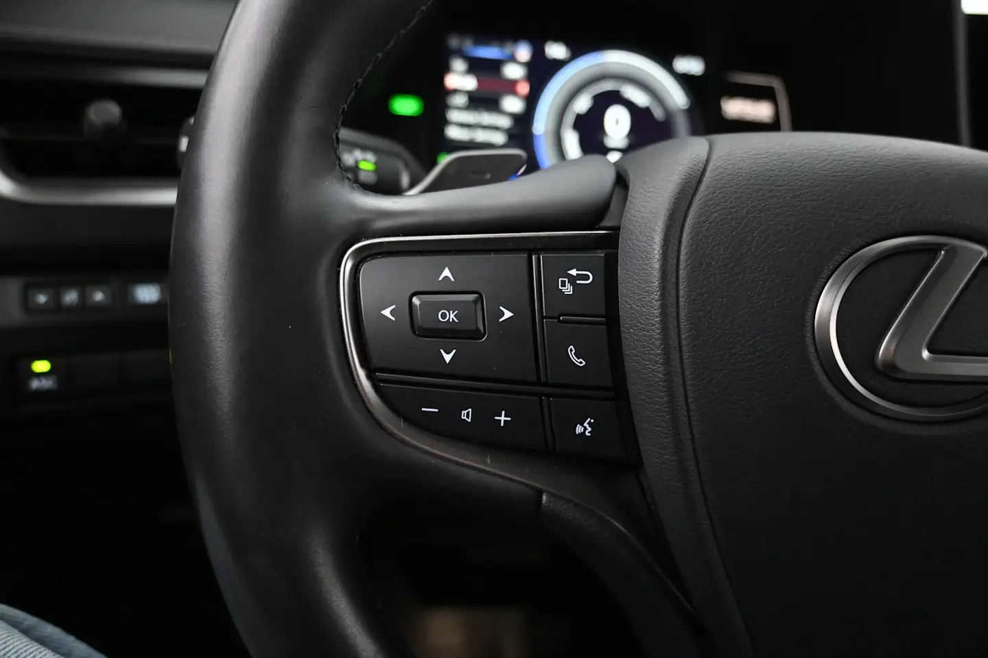 Car Image - 57RzJlh4rqDrkHnAkrcz8n