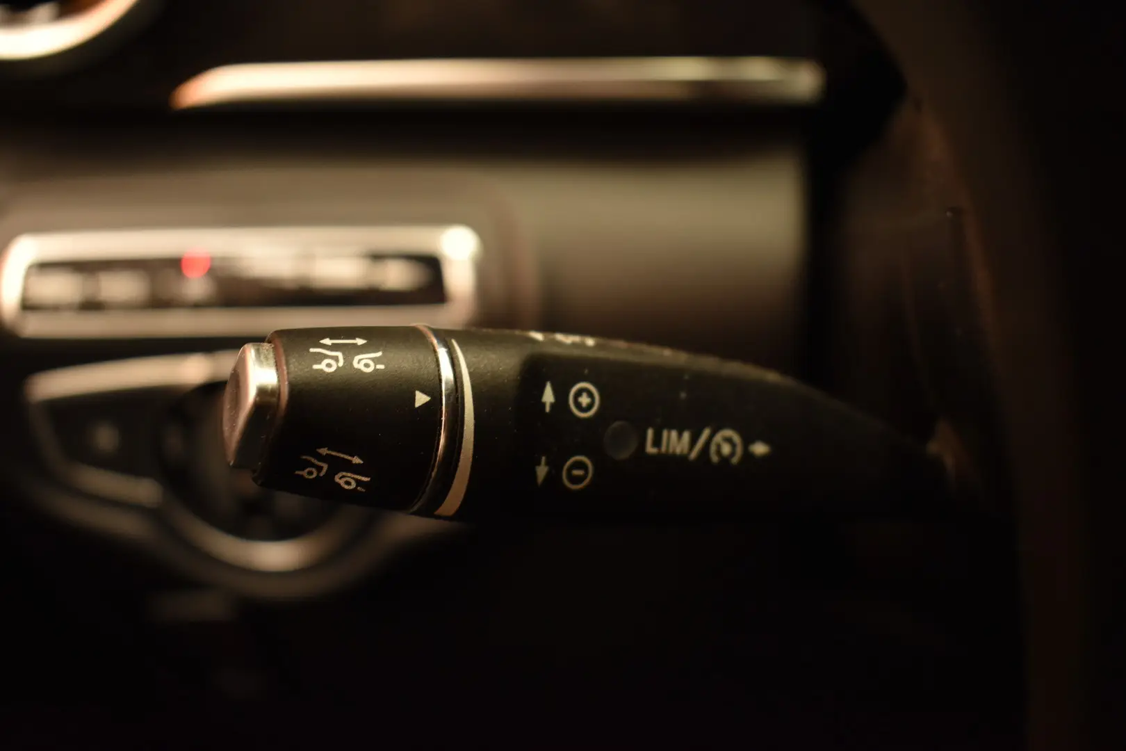 Car Image - 7ajoYLlsLtB4FRJjb9Vmpa