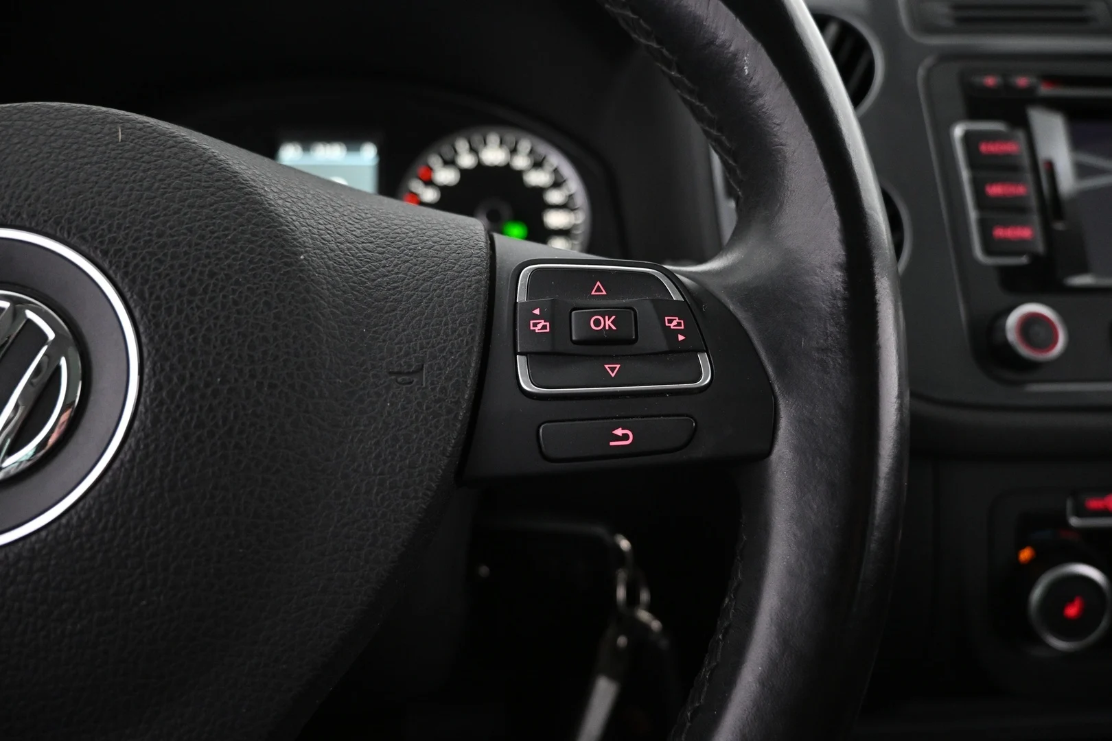 Car Image - 6VmXi0Xvgg7ssH6tTFyXwO