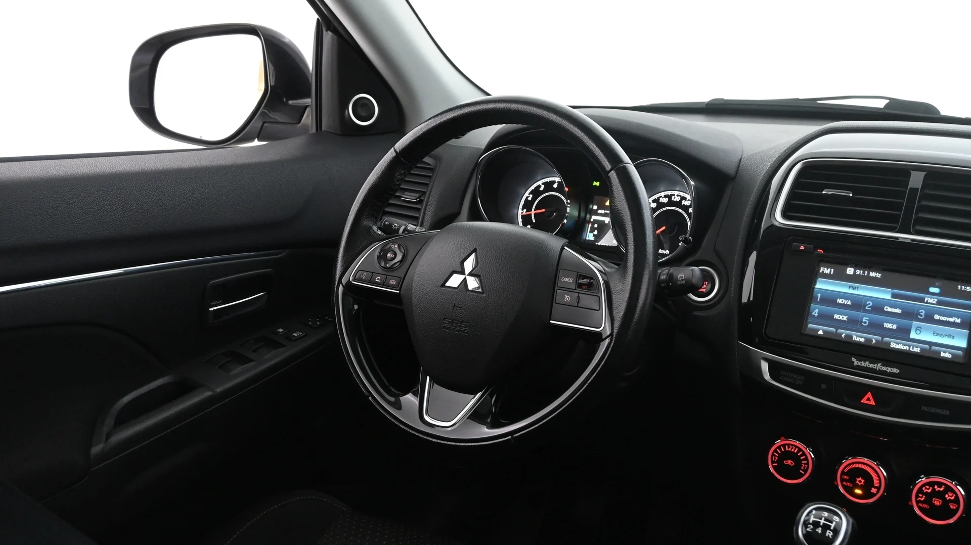 Car Image - 5YEMU0e9jd5psxnrfriFVr