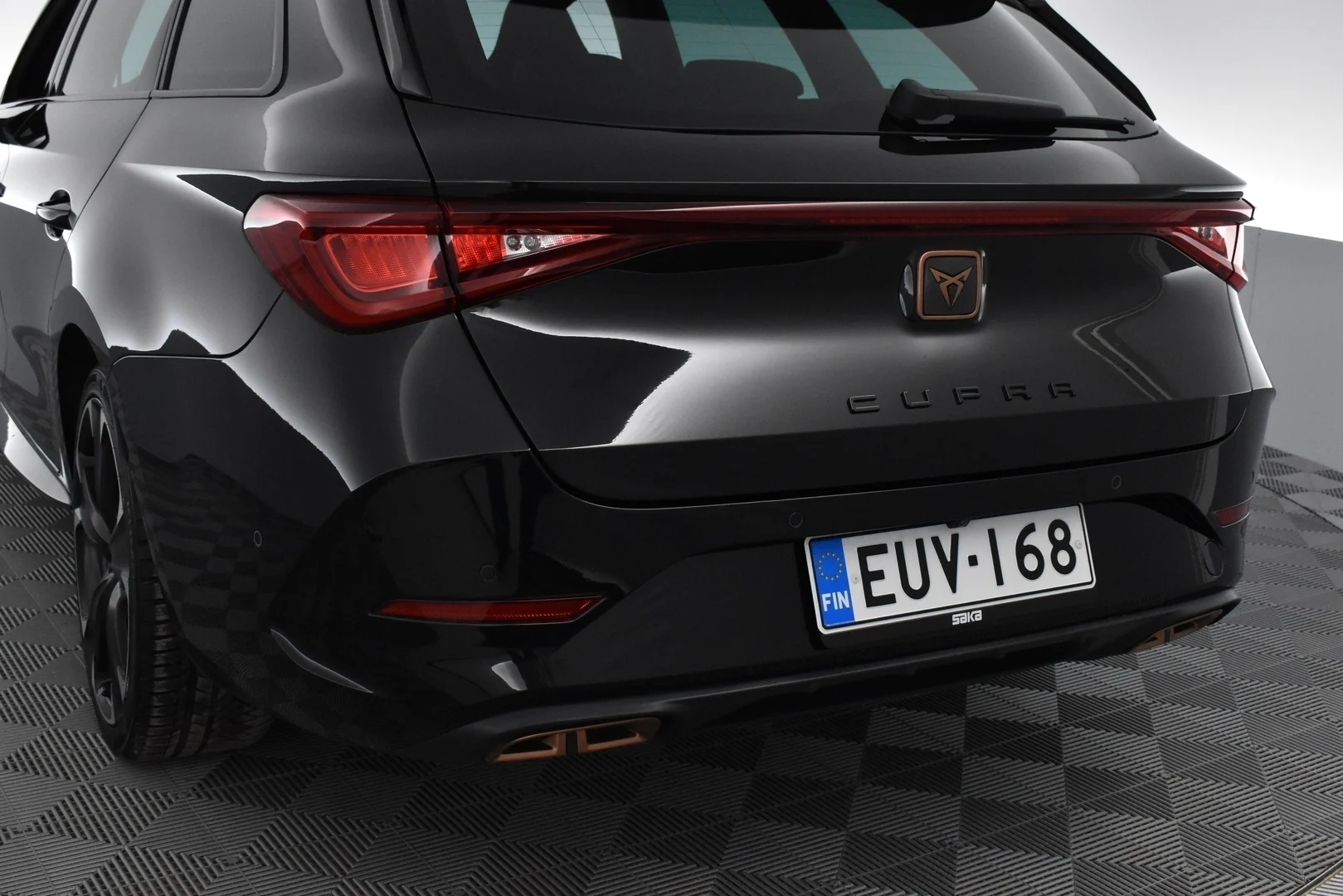 Car Image - 1ZKyfAHMbd4qxNb7hLxWYu