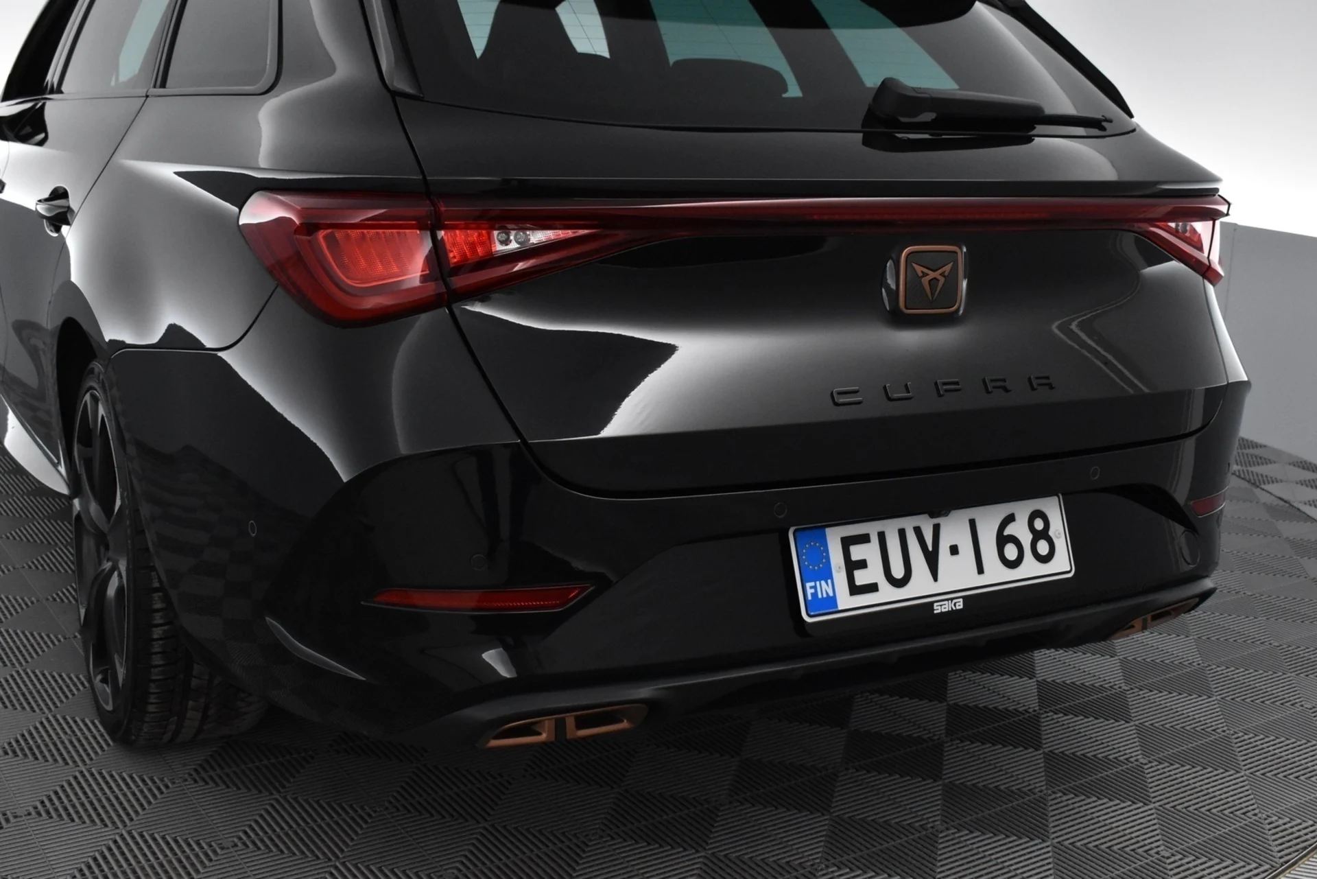 Car Image - 1ZKyfAHMbd4qxNb7hLxWYu