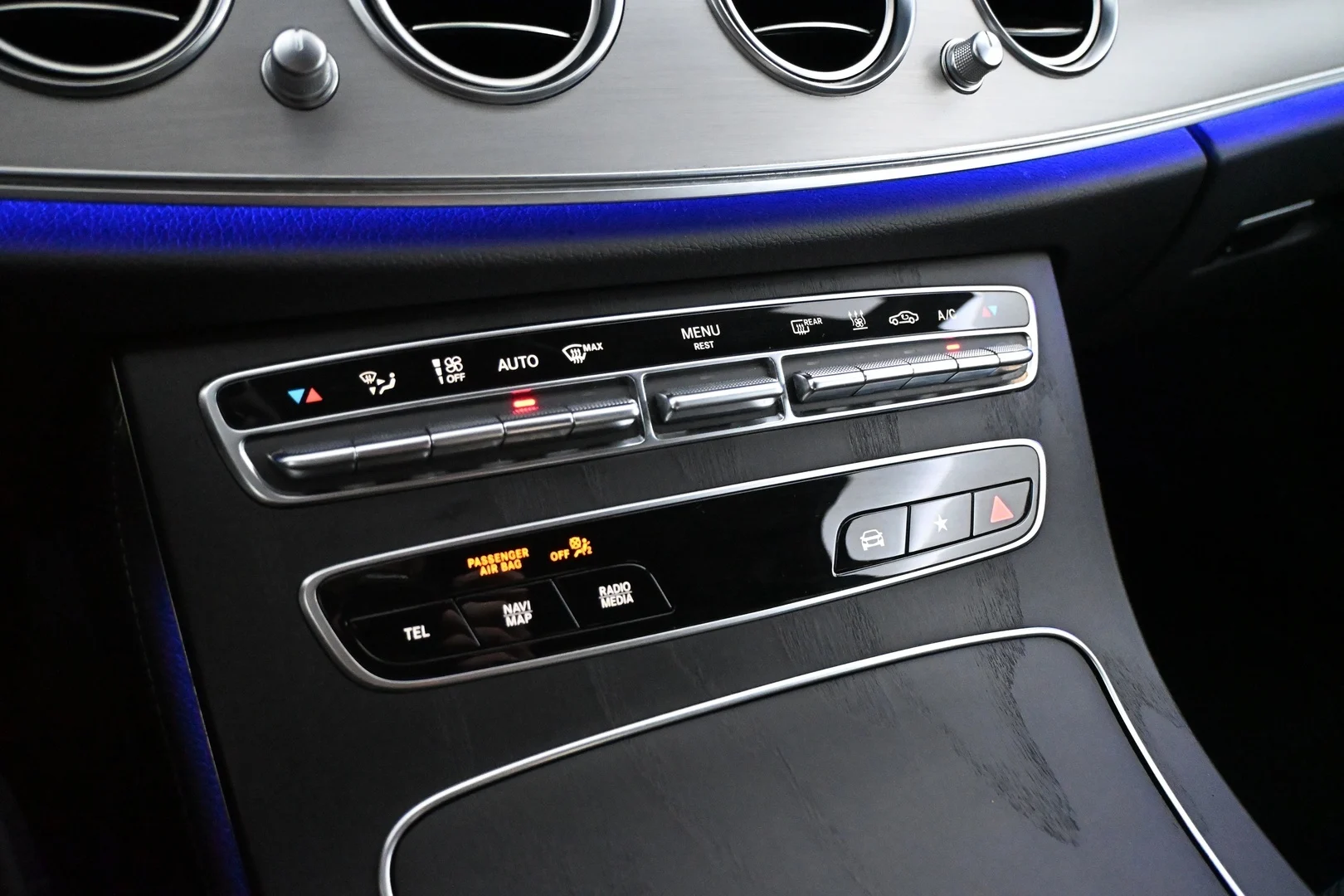 Car Image - zIo4Qm4pf52oiwTrClOQW