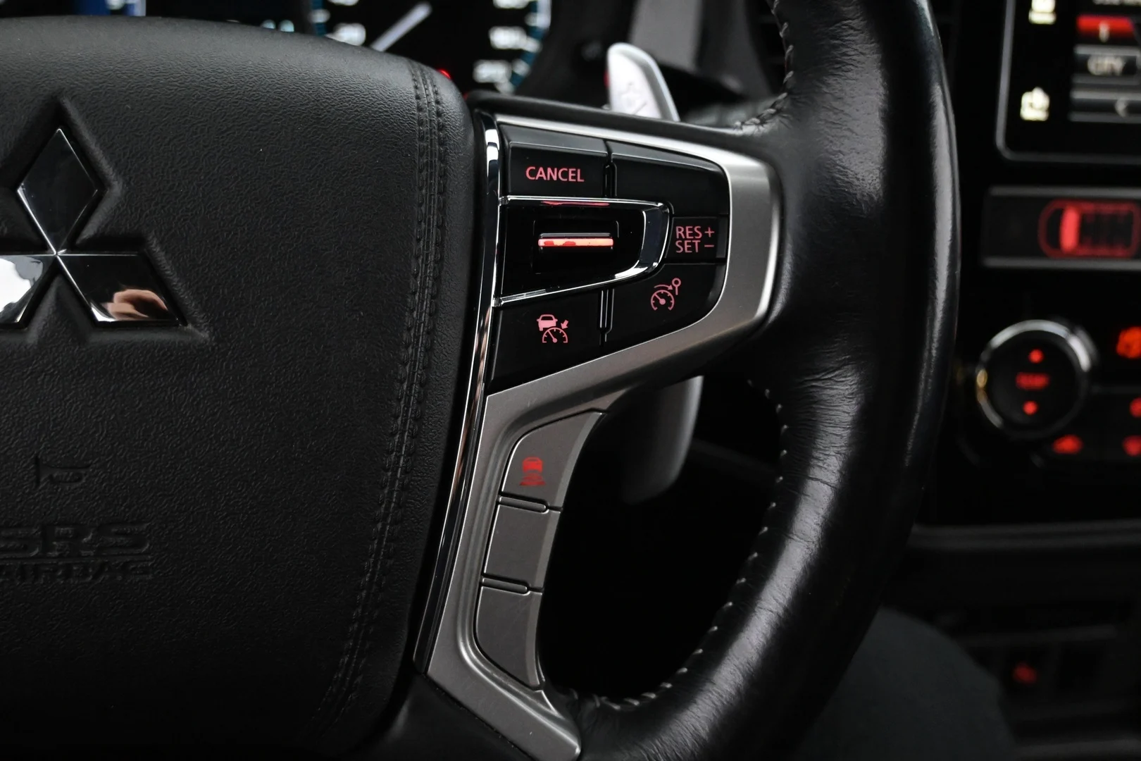 Car Image - 6thJ1tBrxWQXbhzIJNhpiP