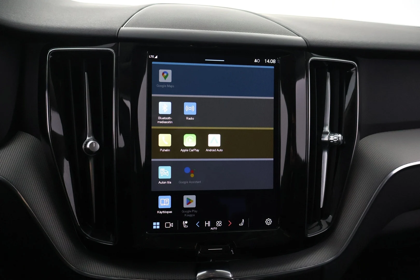 Car Image - y8QXUhw7qAzNICY6UaxLq