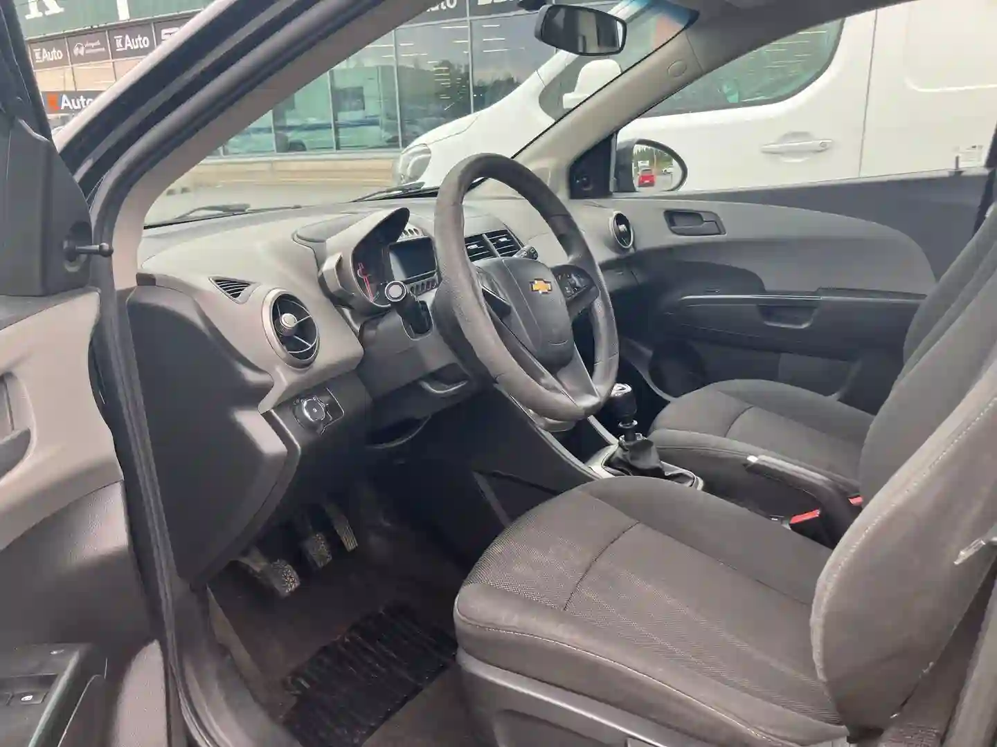 Car Image - 6fZfIV7RU5tKGJwkVlqDVs