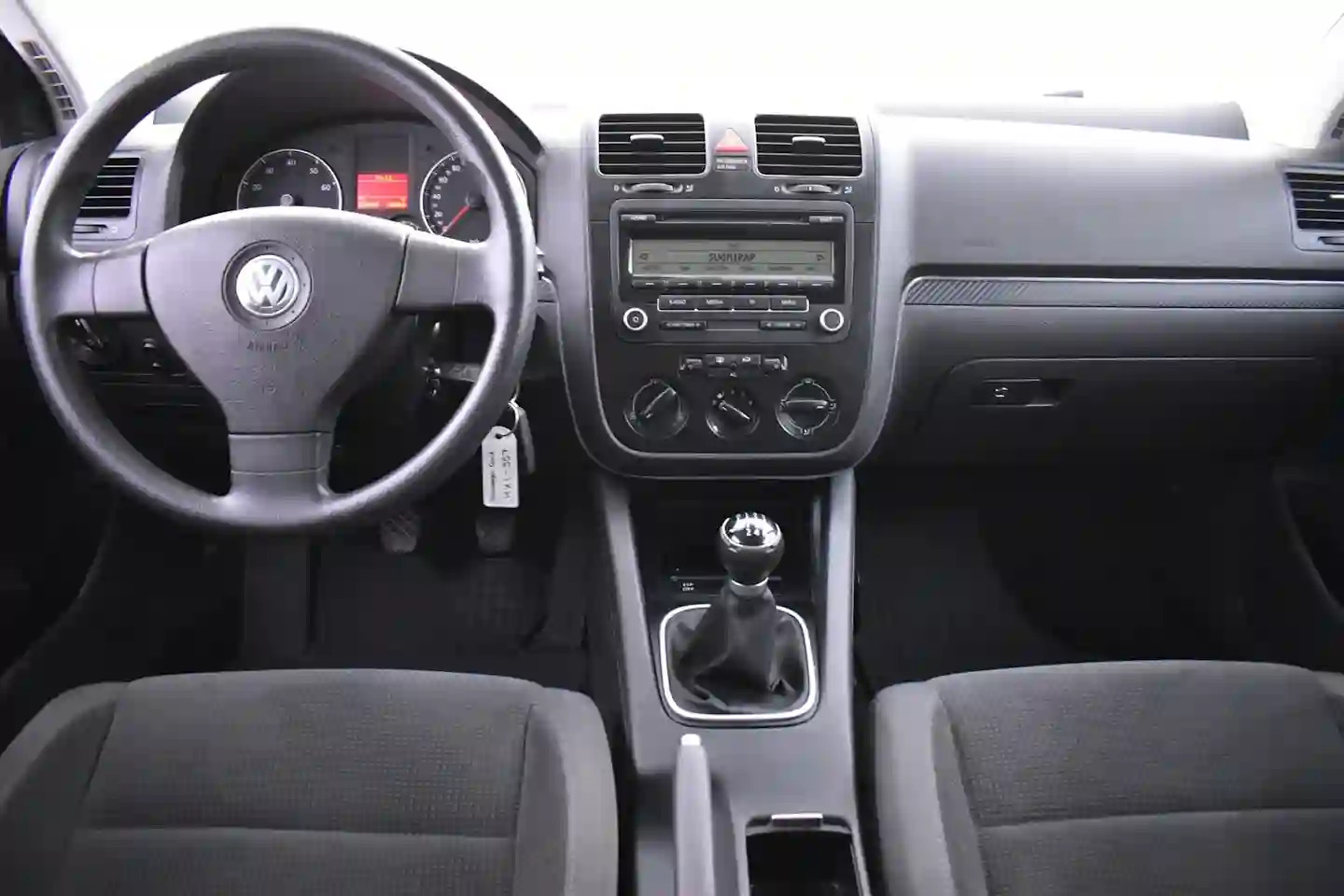 Car Image - 5GppVSubvnVs4aZrHH8oMN