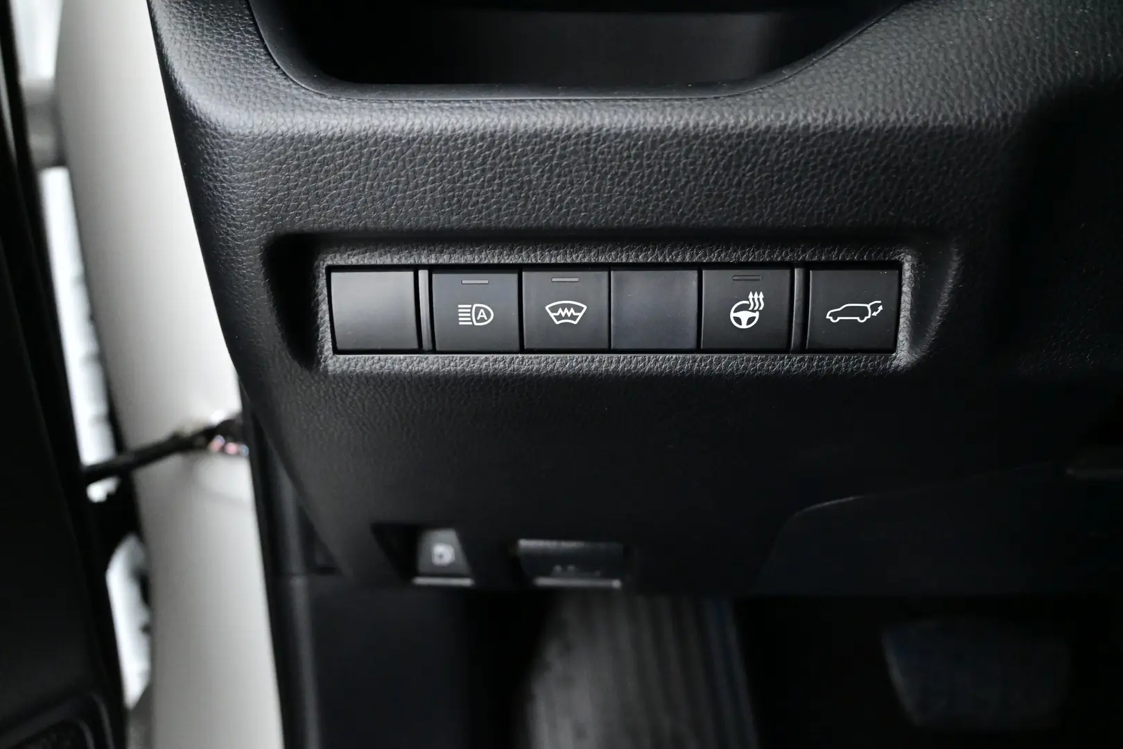 Car Image - 6Bt0nq941zqG0yDww8aaHh