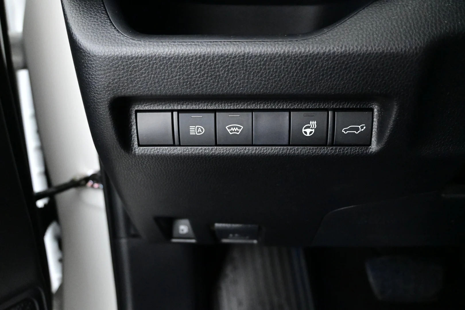Car Image - 6Bt0nq941zqG0yDww8aaHh