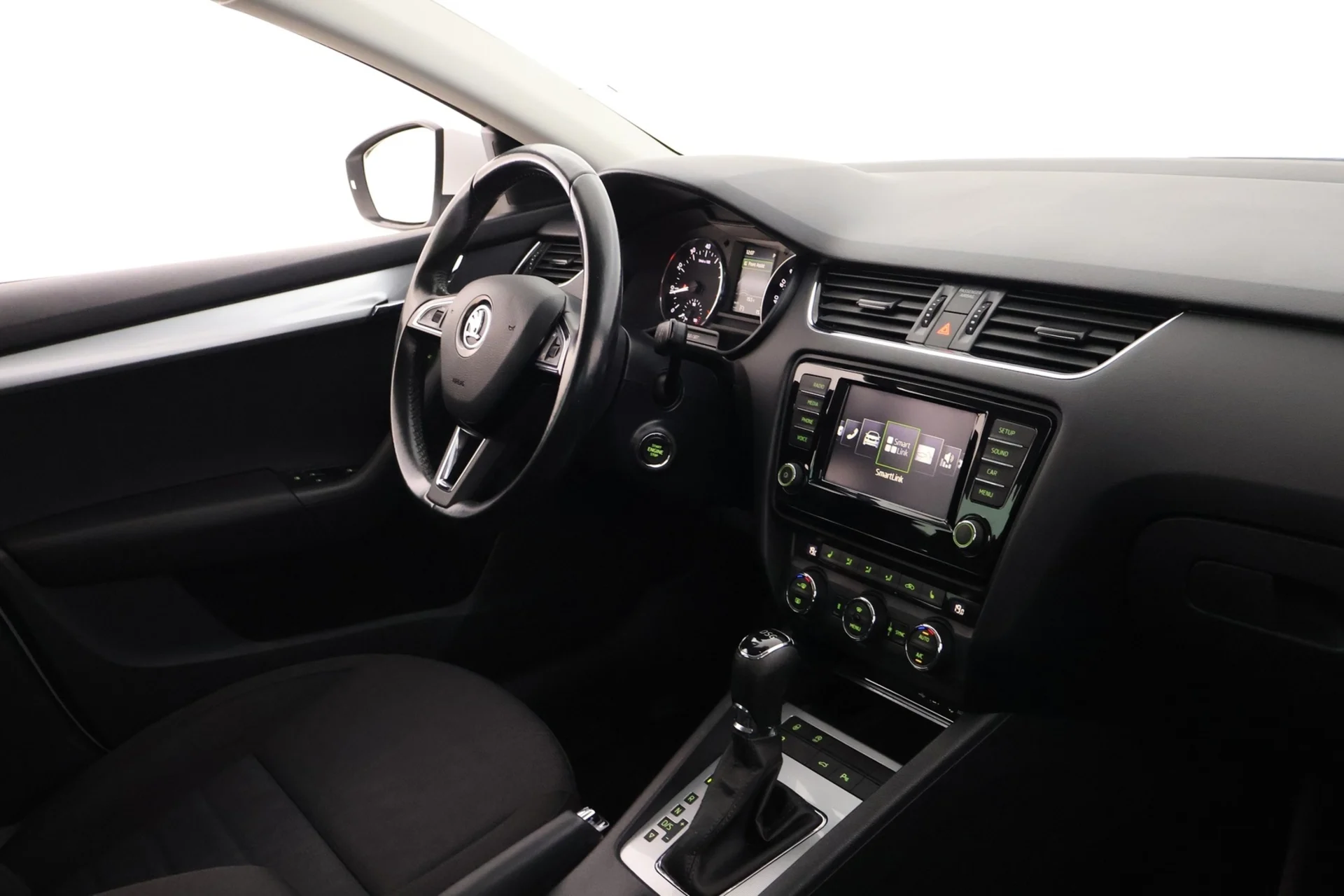 Car Image - 2ThjokNC6LsnFWYYKs5Lrg