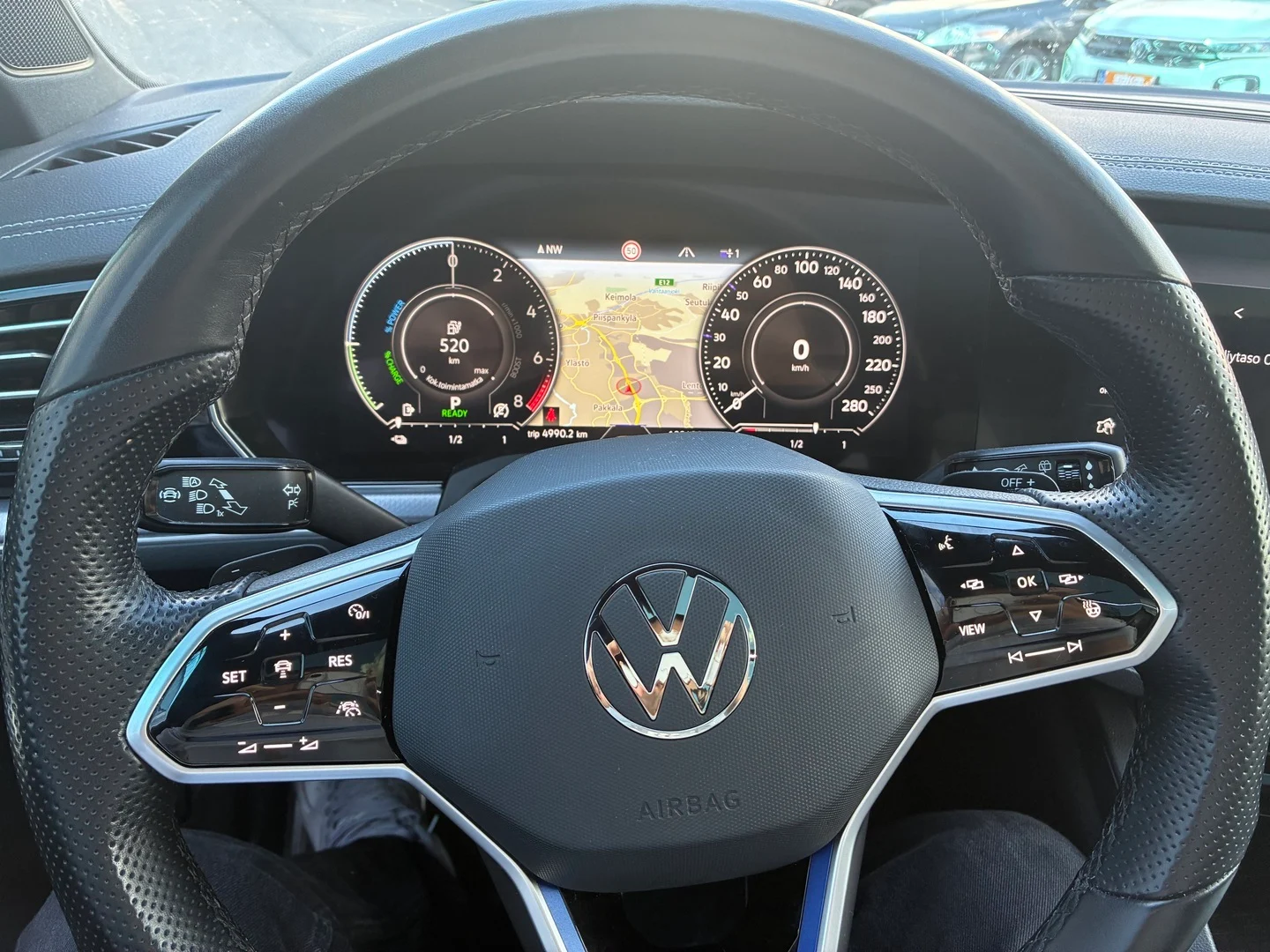 Car Image - 7evD4JI38IAPsaCkluTYNx