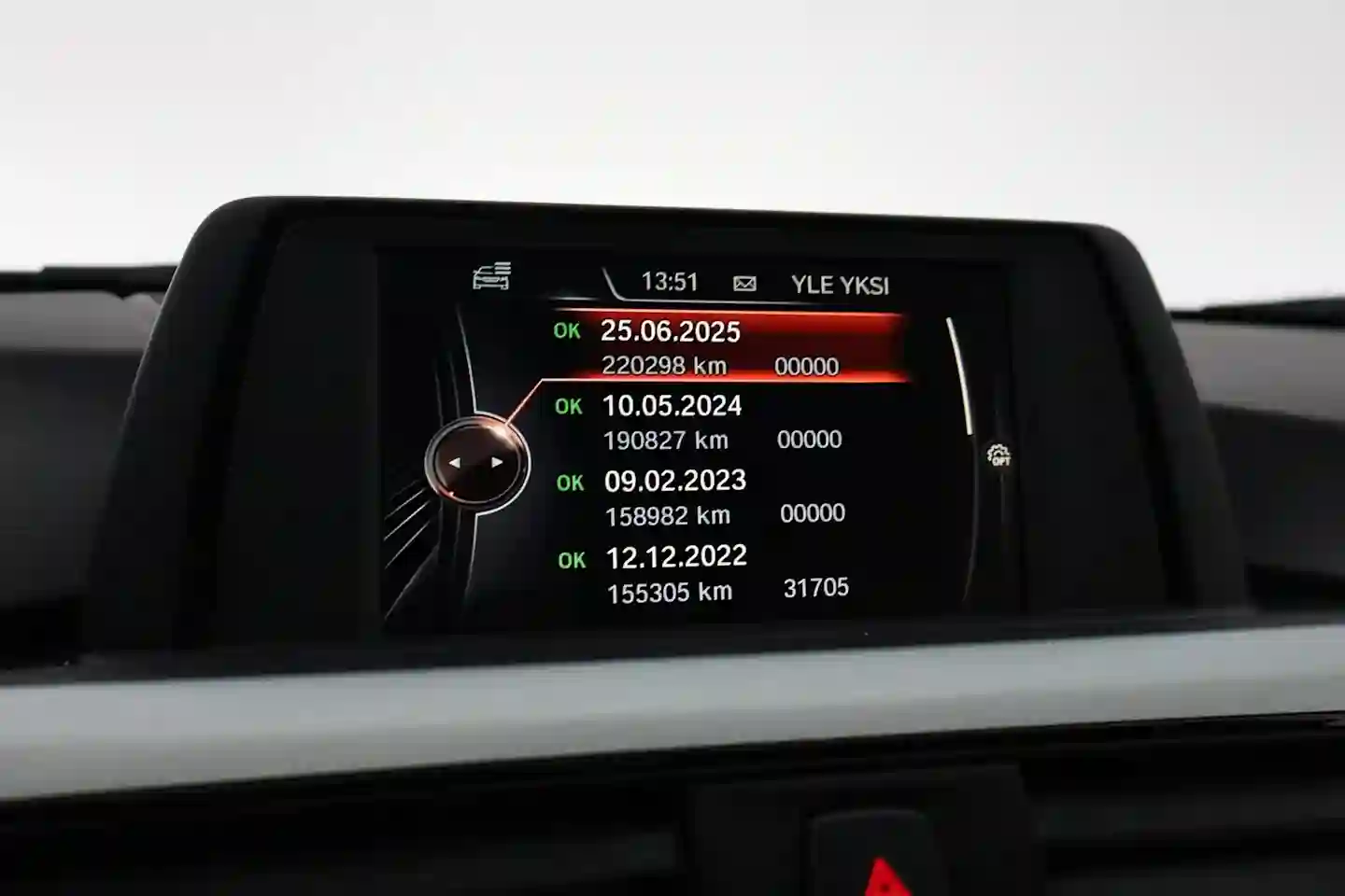 Car Image - 7uDwTd9yiFSF0mu9nd8U1c