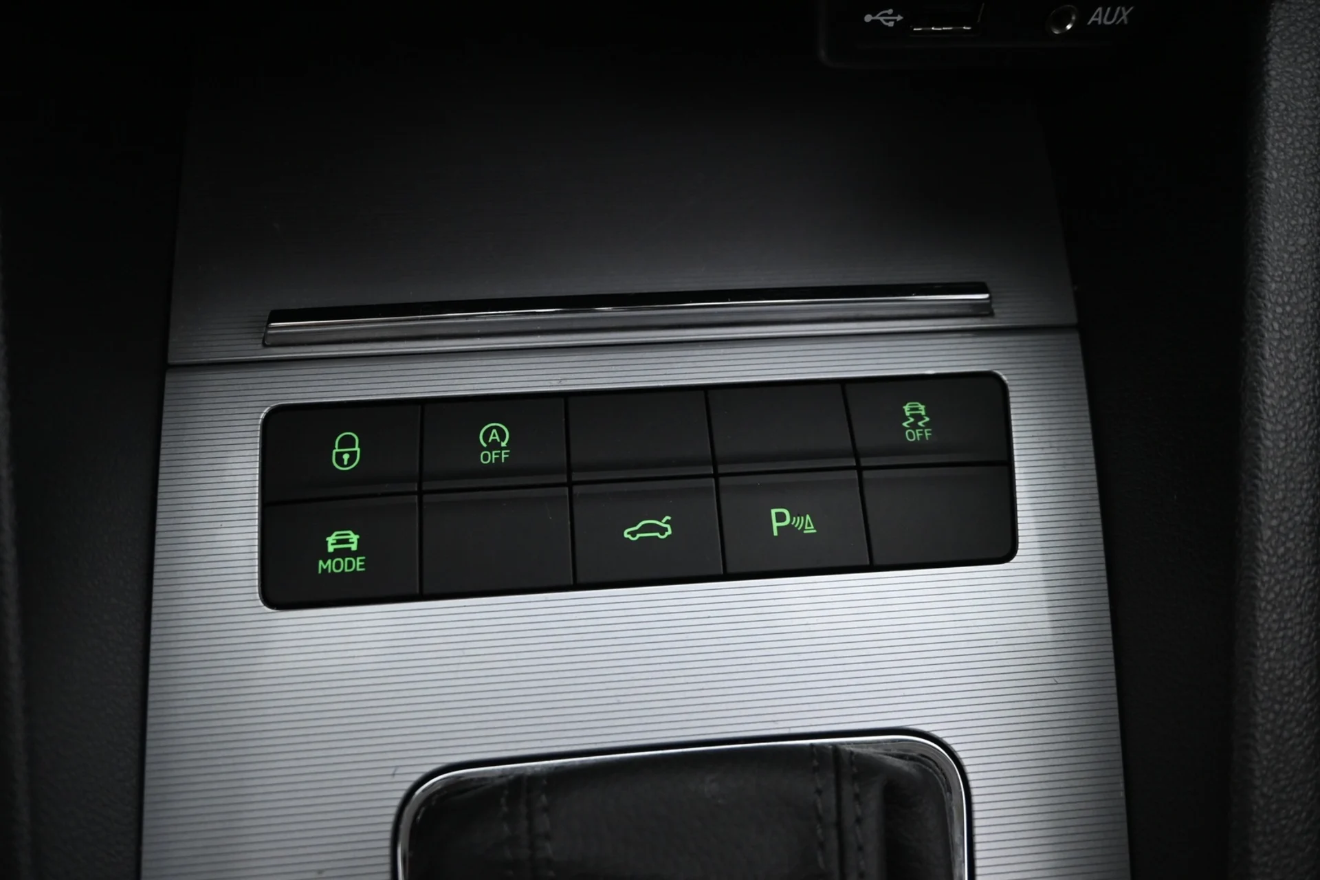 Car Image - 3xb2r0DNTAVQ2aTAB0mkCf