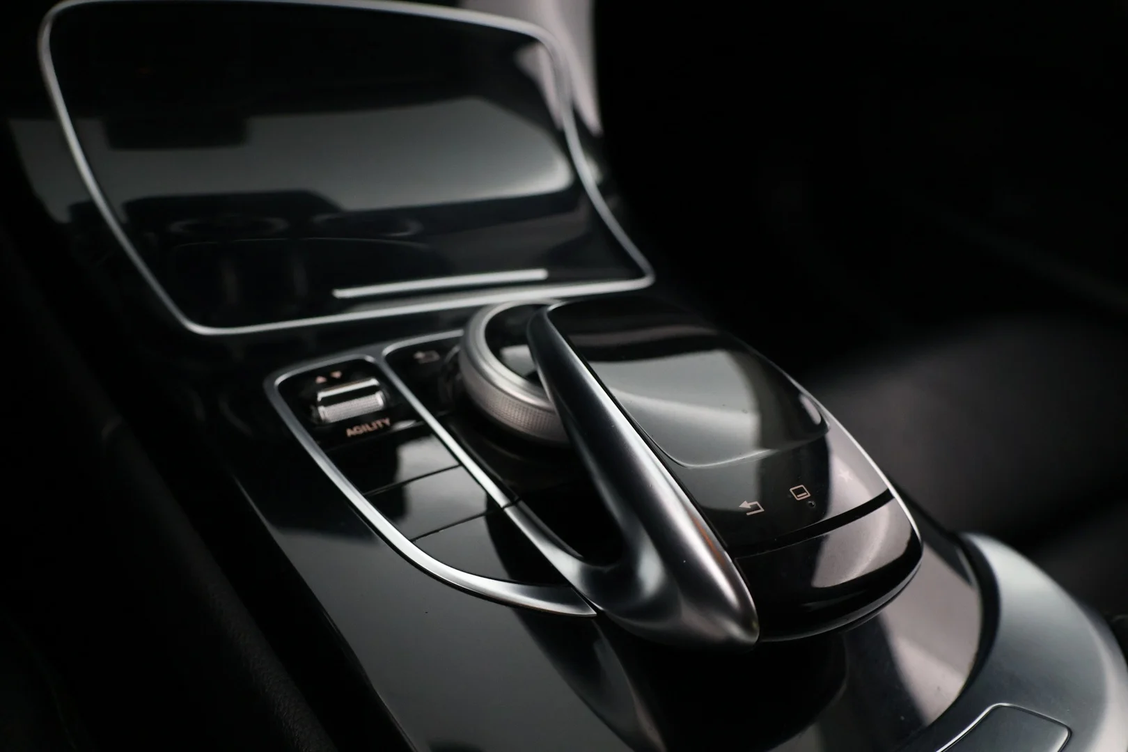 Car Image - 6IsIgfvGBfpfx9EIlLeIou