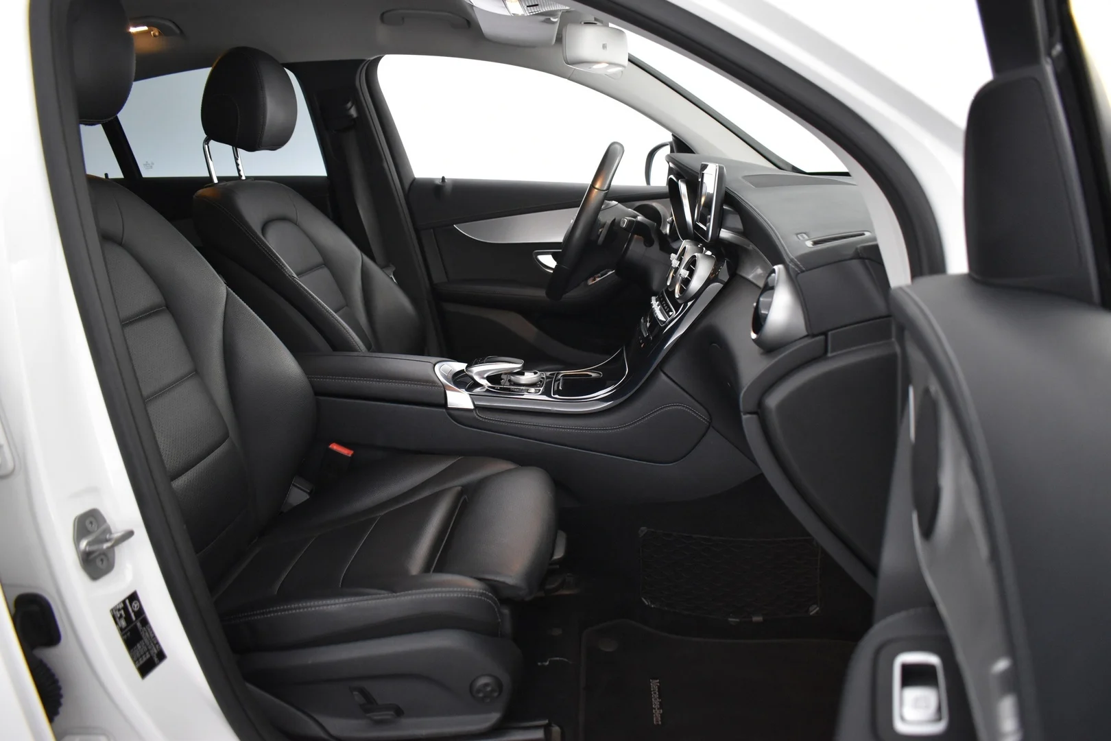 Car Image - 3qHI23MlzGF4hdXwjtr5ko