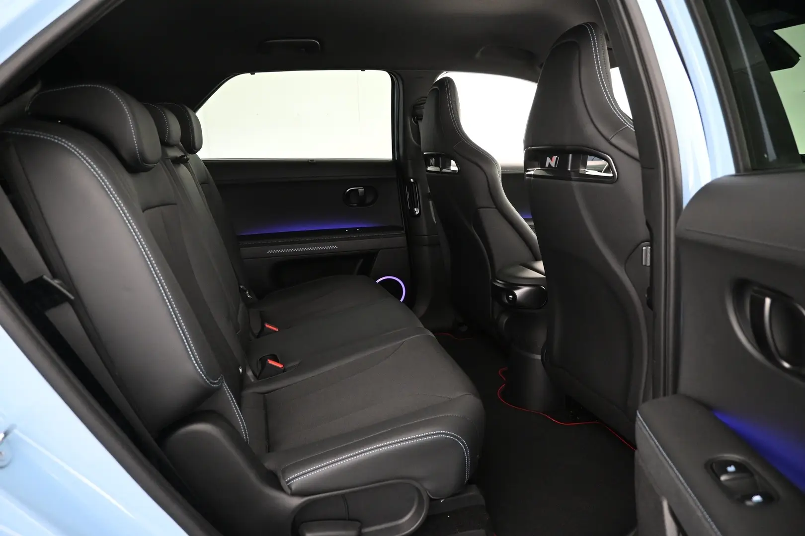 Car Image - 2CbXRglM4pPpid9r2eIKgb