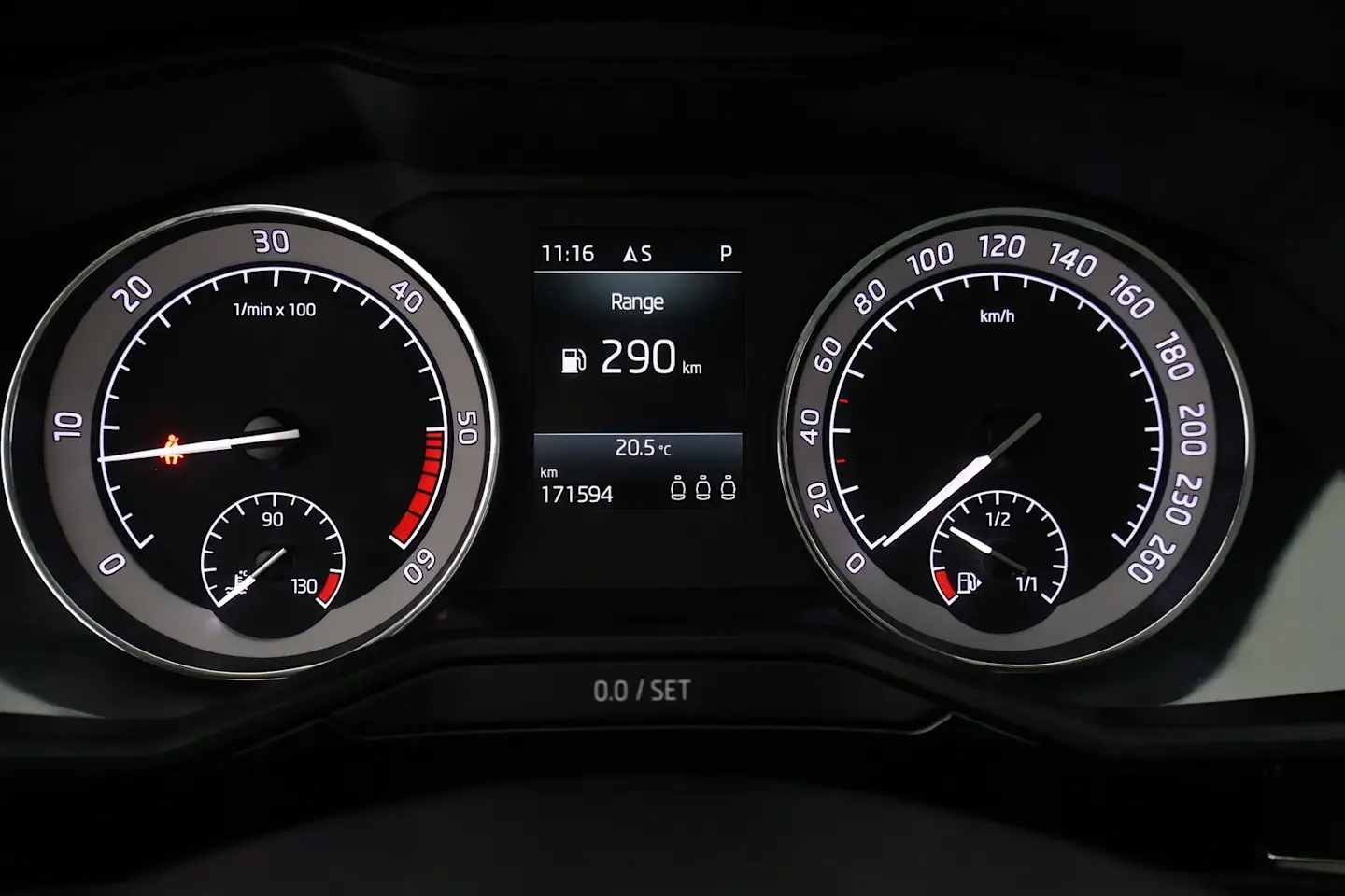 Car Image - 1ppMhnNLcfkB6NYqHdQyeJ