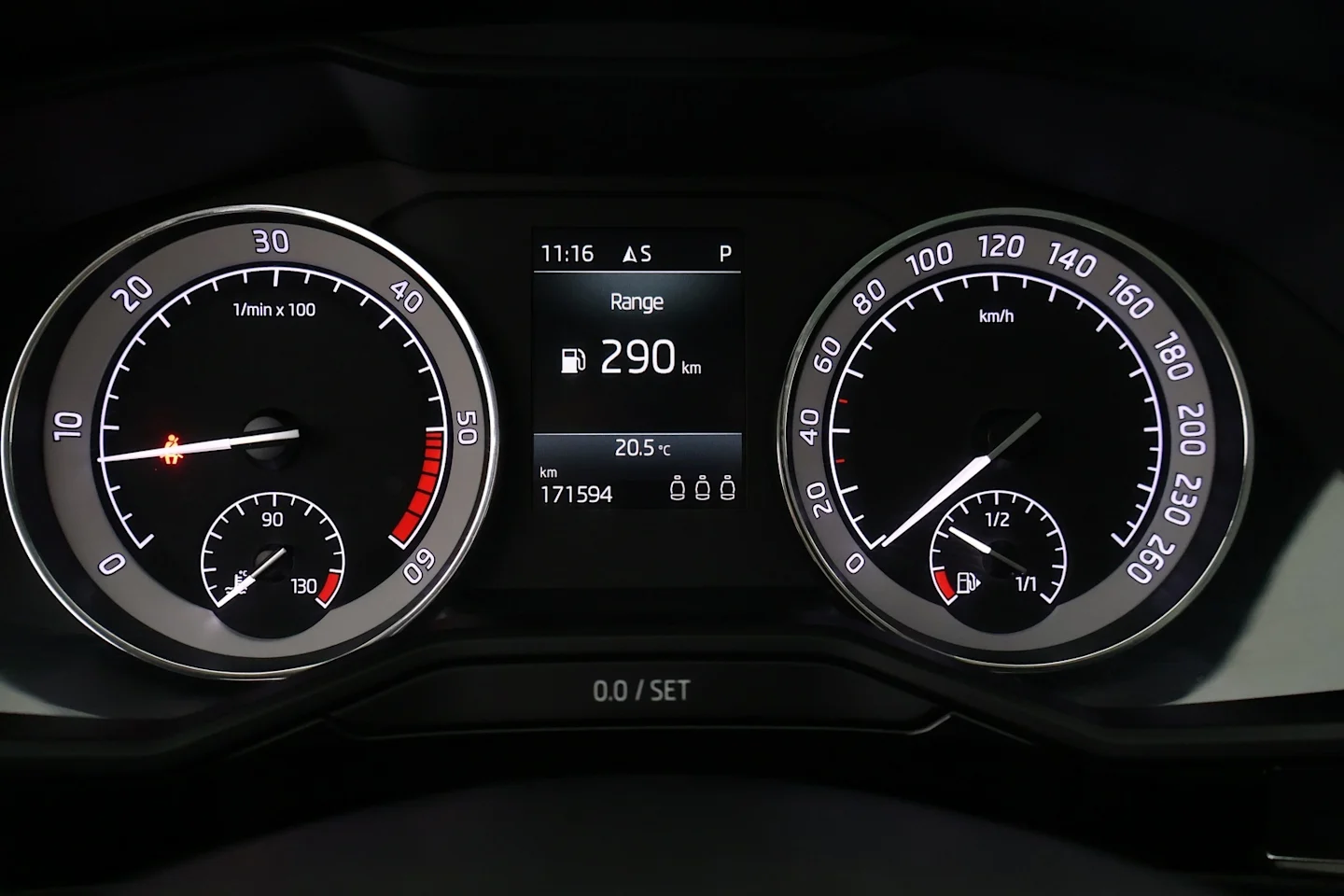 Car Image - 1ppMhnNLcfkB6NYqHdQyeJ