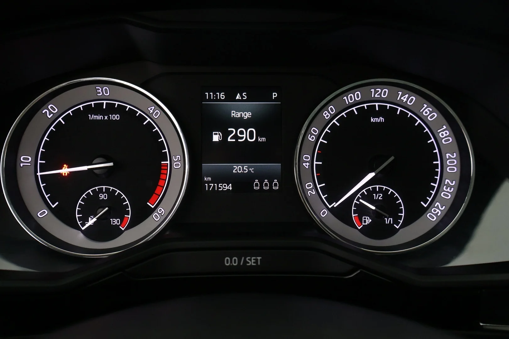 Car Image - 1ppMhnNLcfkB6NYqHdQyeJ