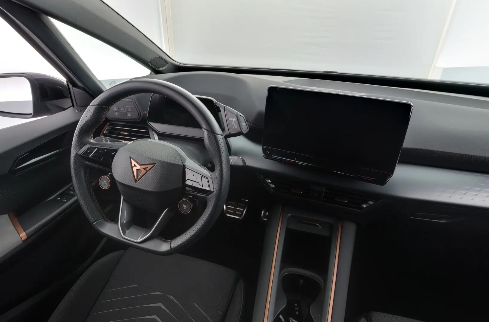 Car Image - 2RqFnVIiqQS1qx4tLwz20S