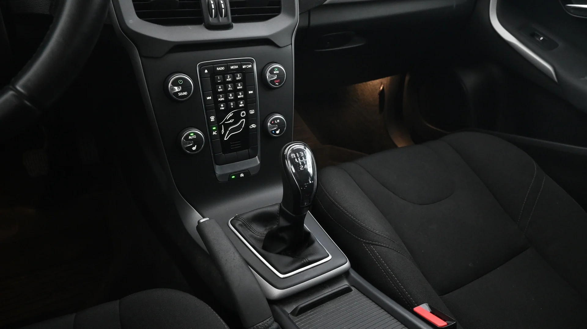 Car Image - 1VElyvwluIhlYxrUwJSDkI