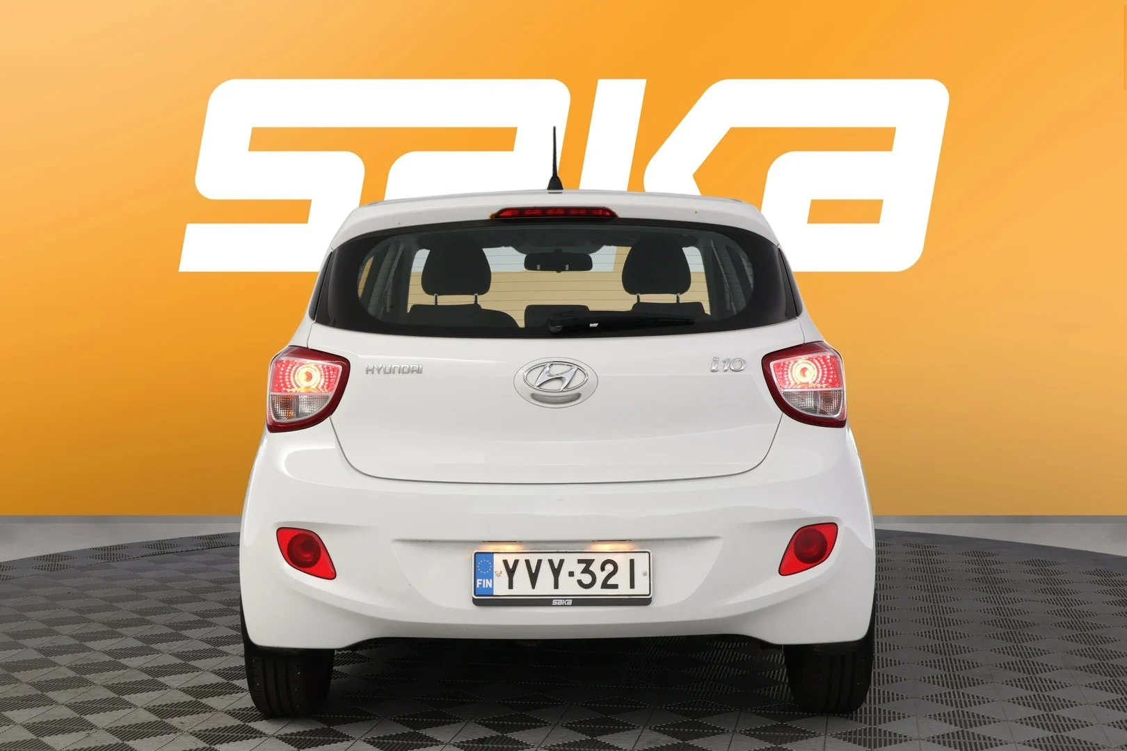 Car Image - 4i4YC0Y8LrvvXtry9yALWw